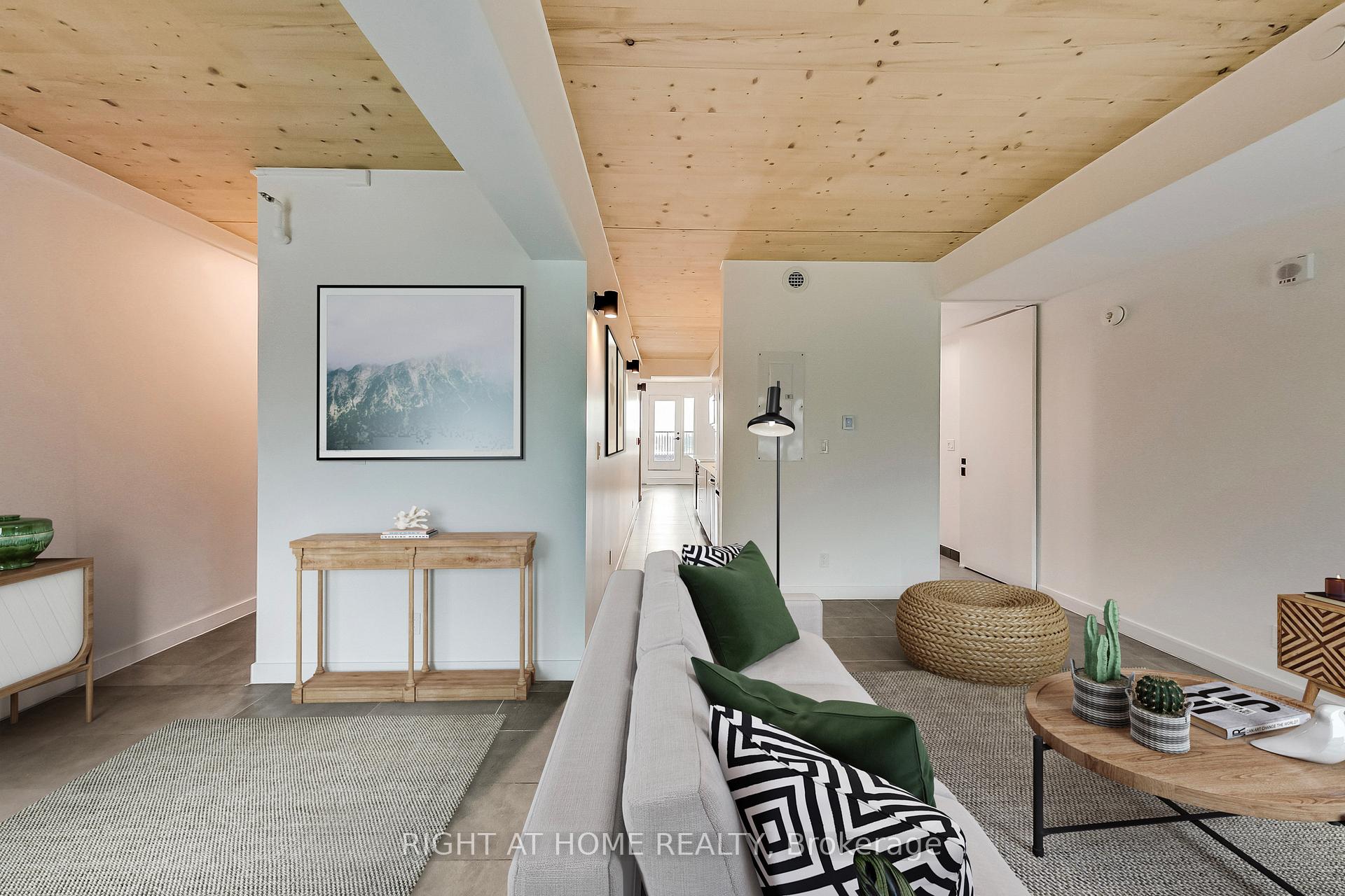 Photo 8 of Unit PH, 1602 Queen Street E, Toronto, Greenwood-Coxwell — HOMEH