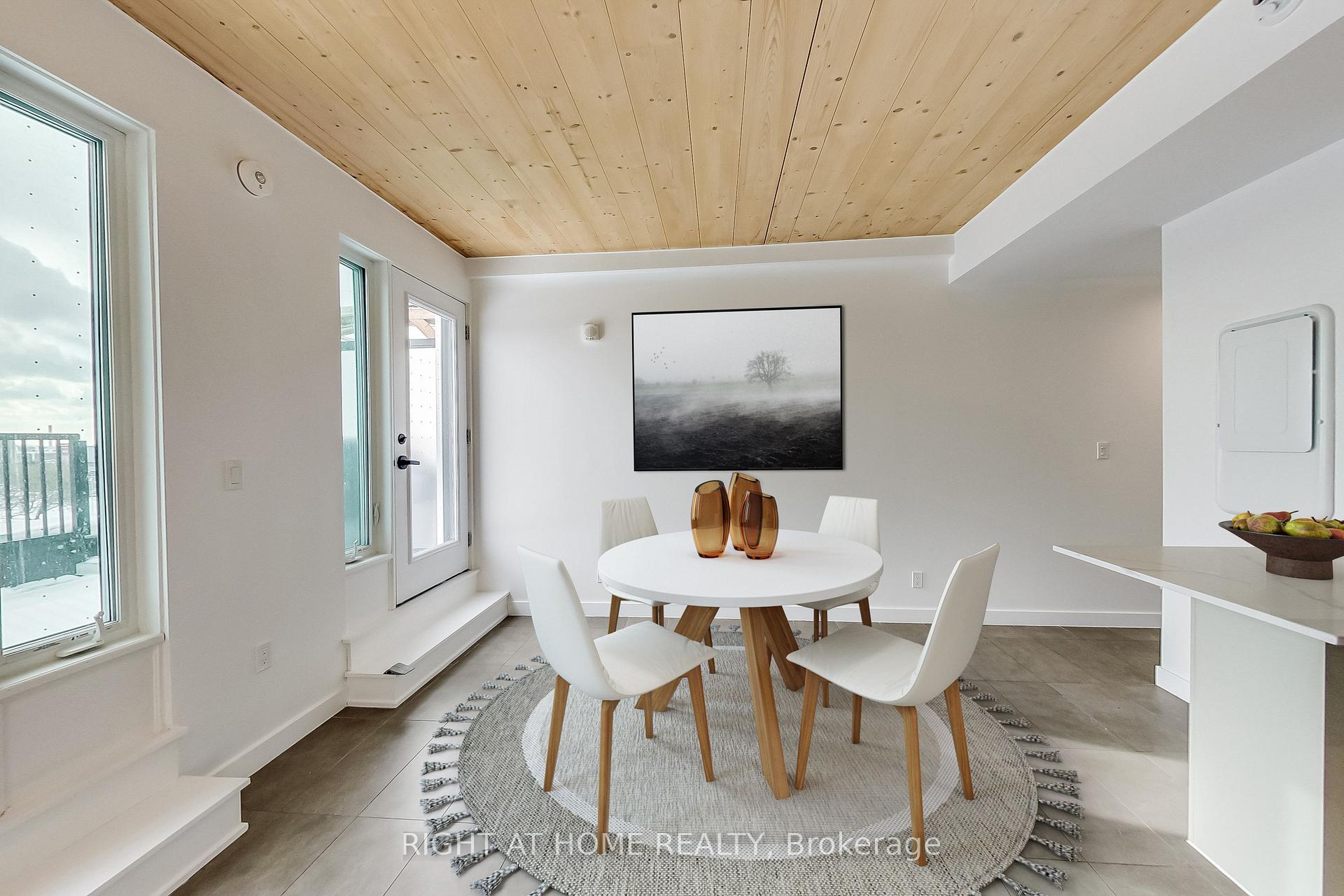 Photo 9 of Unit PH, 1602 Queen Street E, Toronto, Greenwood-Coxwell — HOMEH