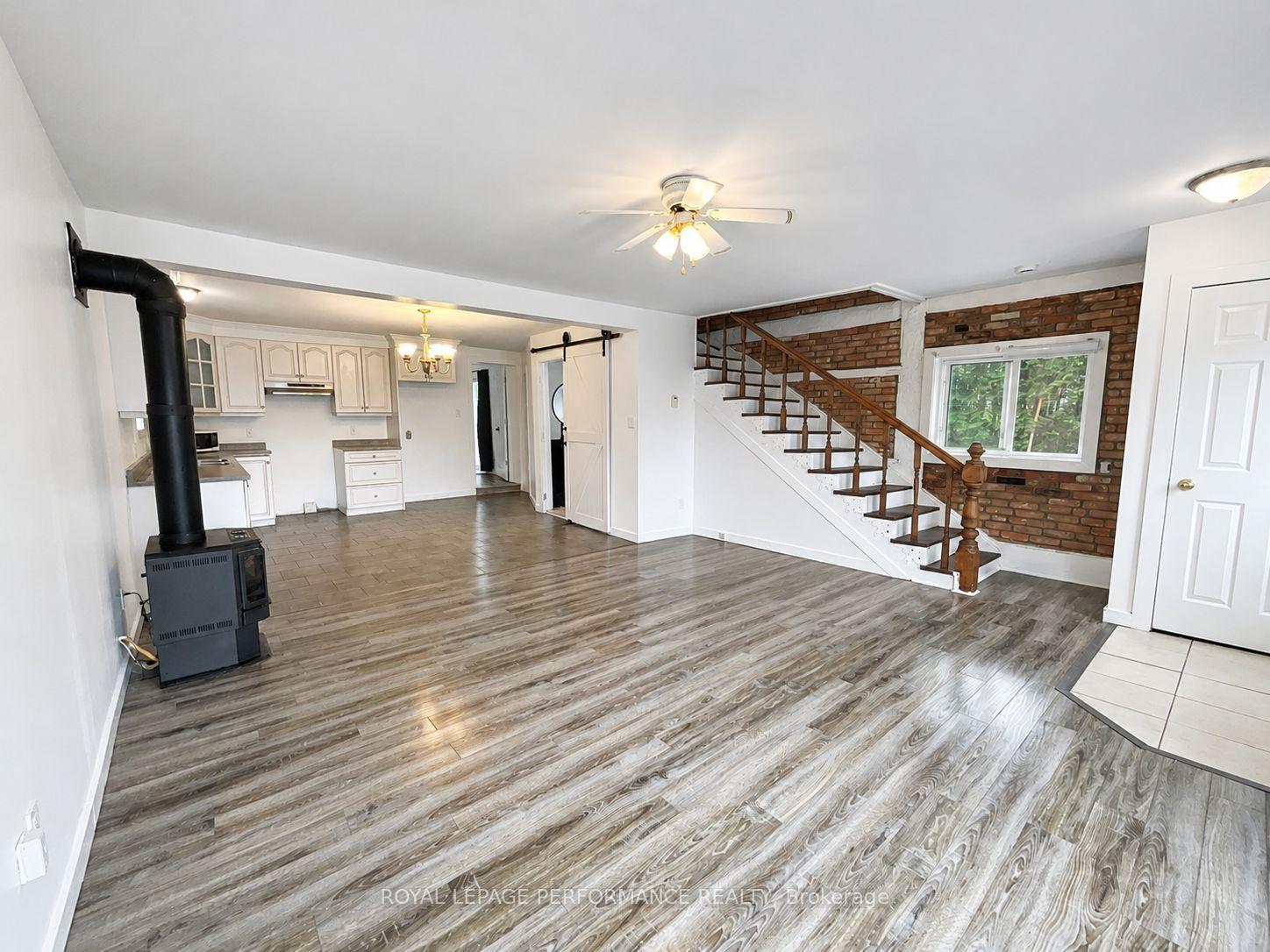 Photo 9 of 989 King Street, Champlain, L'Orignal — HOMEH