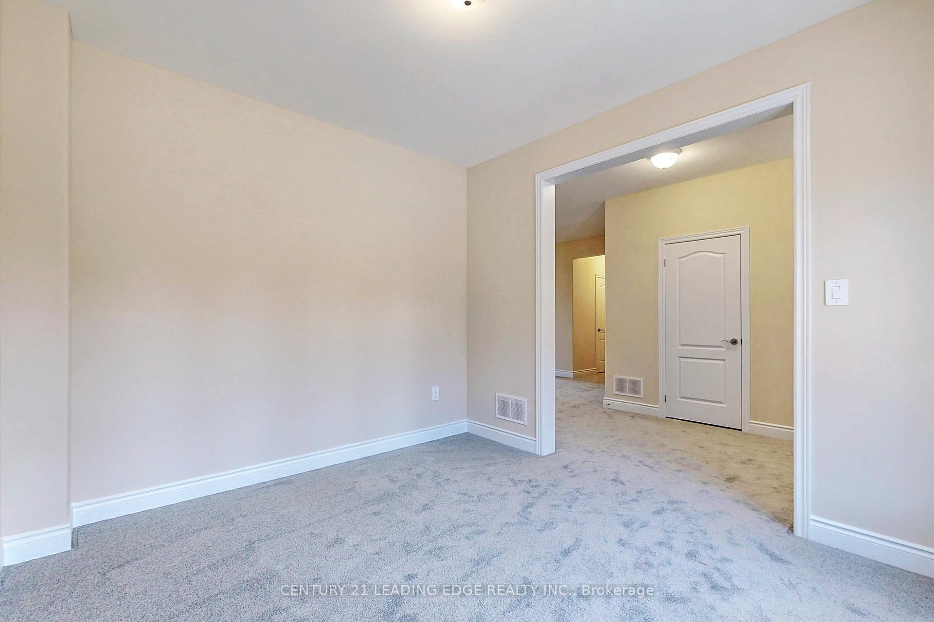 Photo 9 of 3151 Monarch Drive, Orillia — HOMEH