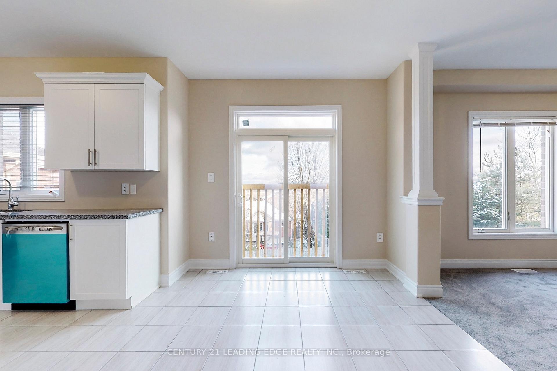 Photo 15 of 3151 Monarch Drive, Orillia — HOMEH