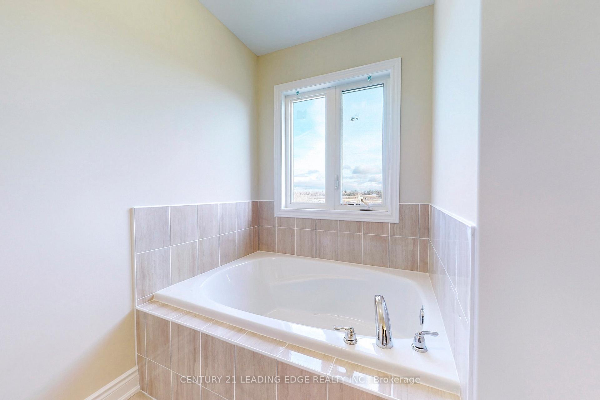 Photo 29 of 3151 Monarch Drive, Orillia — HOMEH
