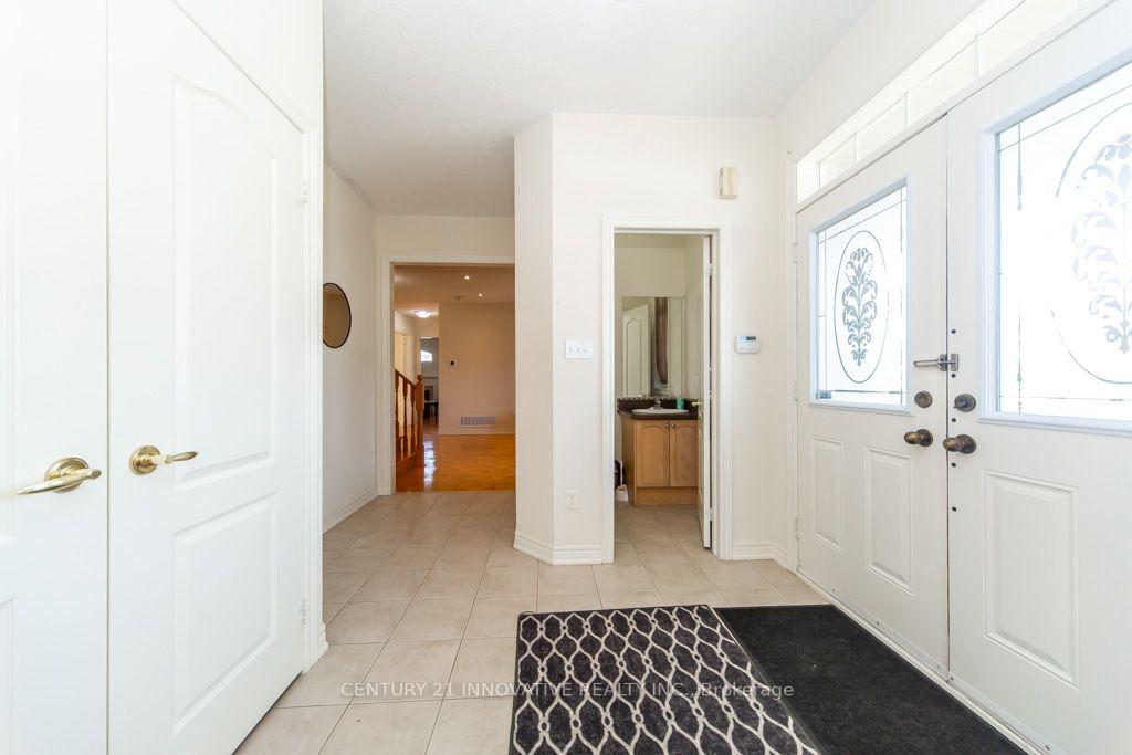 Photo 6 of 116 Riverwalk Drive, Markham, Box Grove — HOMEH