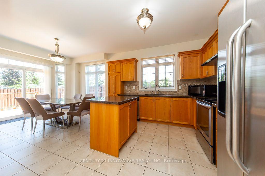 Photo 17 of 116 Riverwalk Drive, Markham, Box Grove — HOMEH
