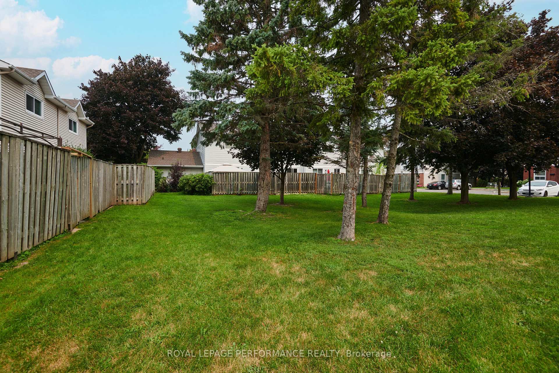 Photo 16 of Unit 33, 1907 Colorado Lane, Ottawa, Orleans/Sunridge — HOMEH