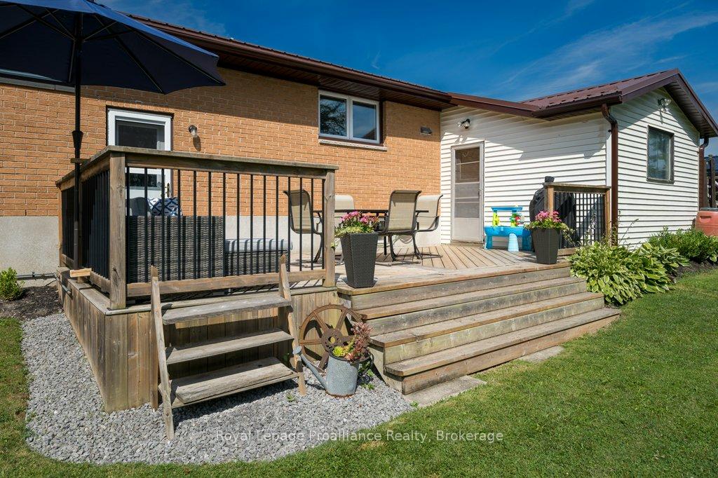 Photo 31 of 193 Henry Street, Stirling-Rawdon, Stirling Ward — HOMEH