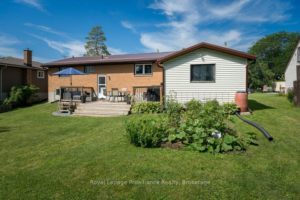 Photo 35 of 193 Henry Street, Stirling-Rawdon, Stirling Ward — HOMEH