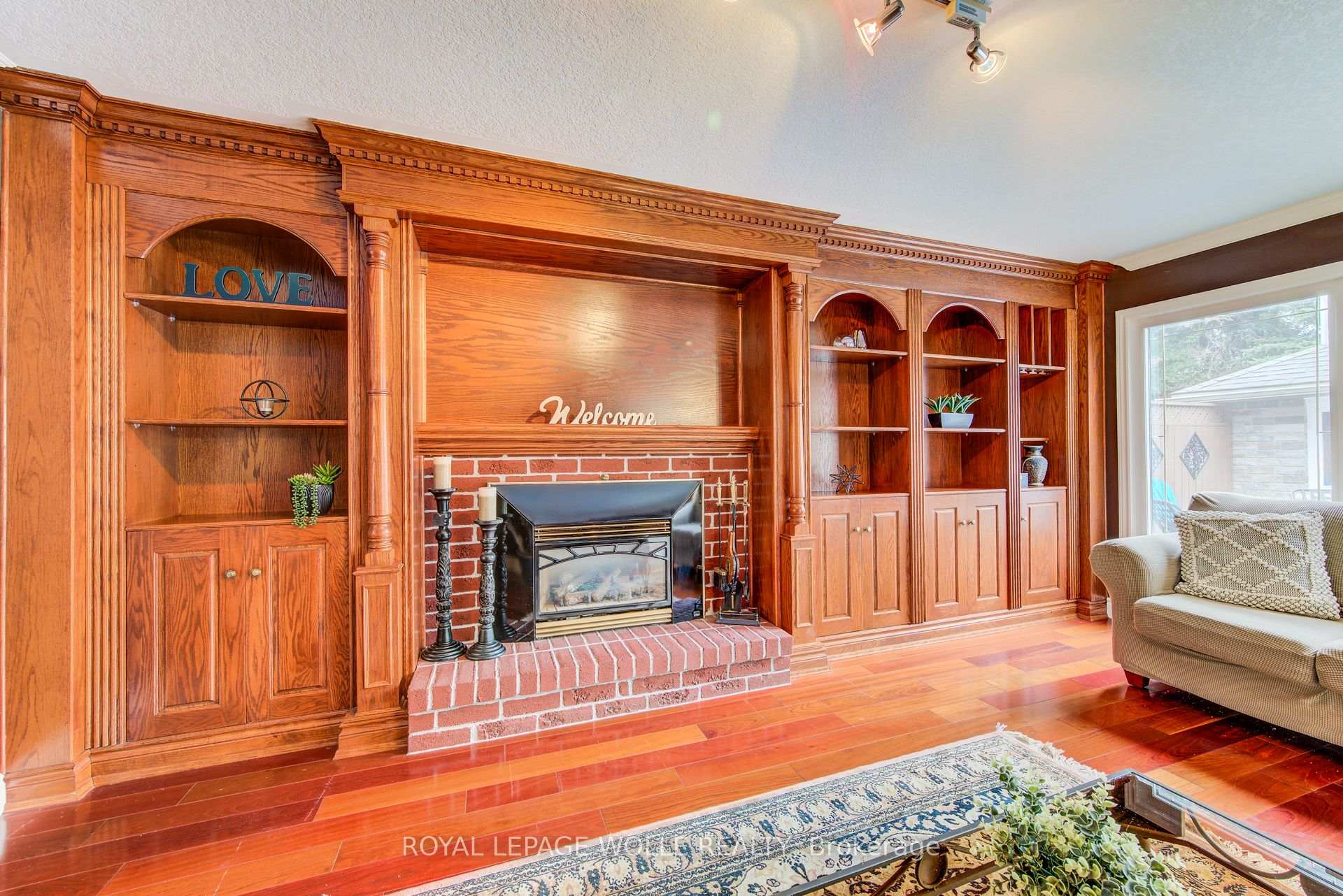 Photo 12 of 48 Lennox Crescent, Kitchener, Victoria Hills — HOMEH