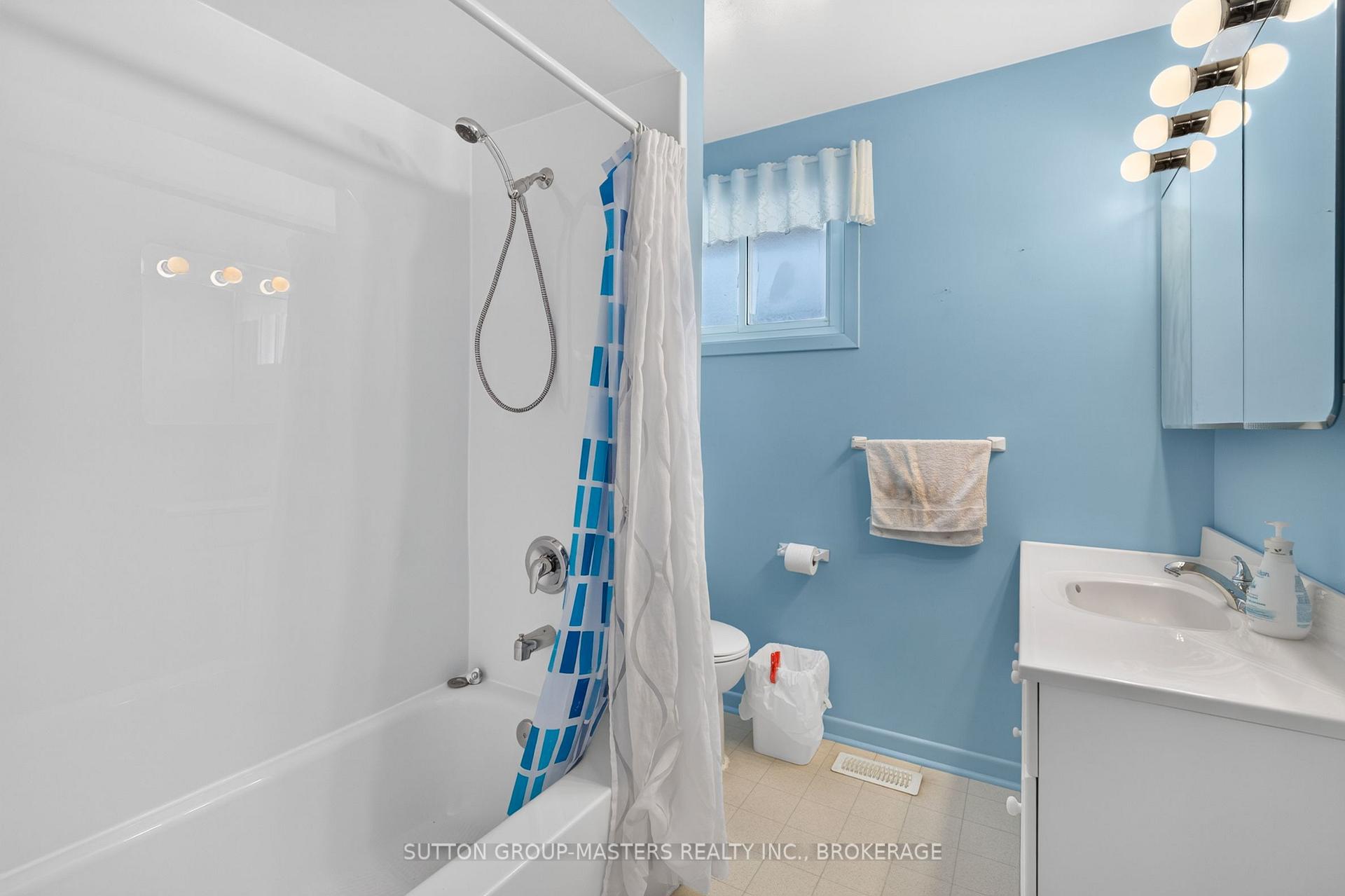 Photo 24 of 810 Haverhill Drive, Kingston, City SouthWest — HOMEH