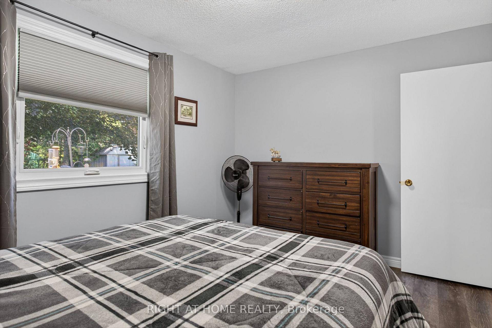 Photo 13 of 1077 Danita Boulevard, Peterborough, Monaghan Ward 2 — HOMEH