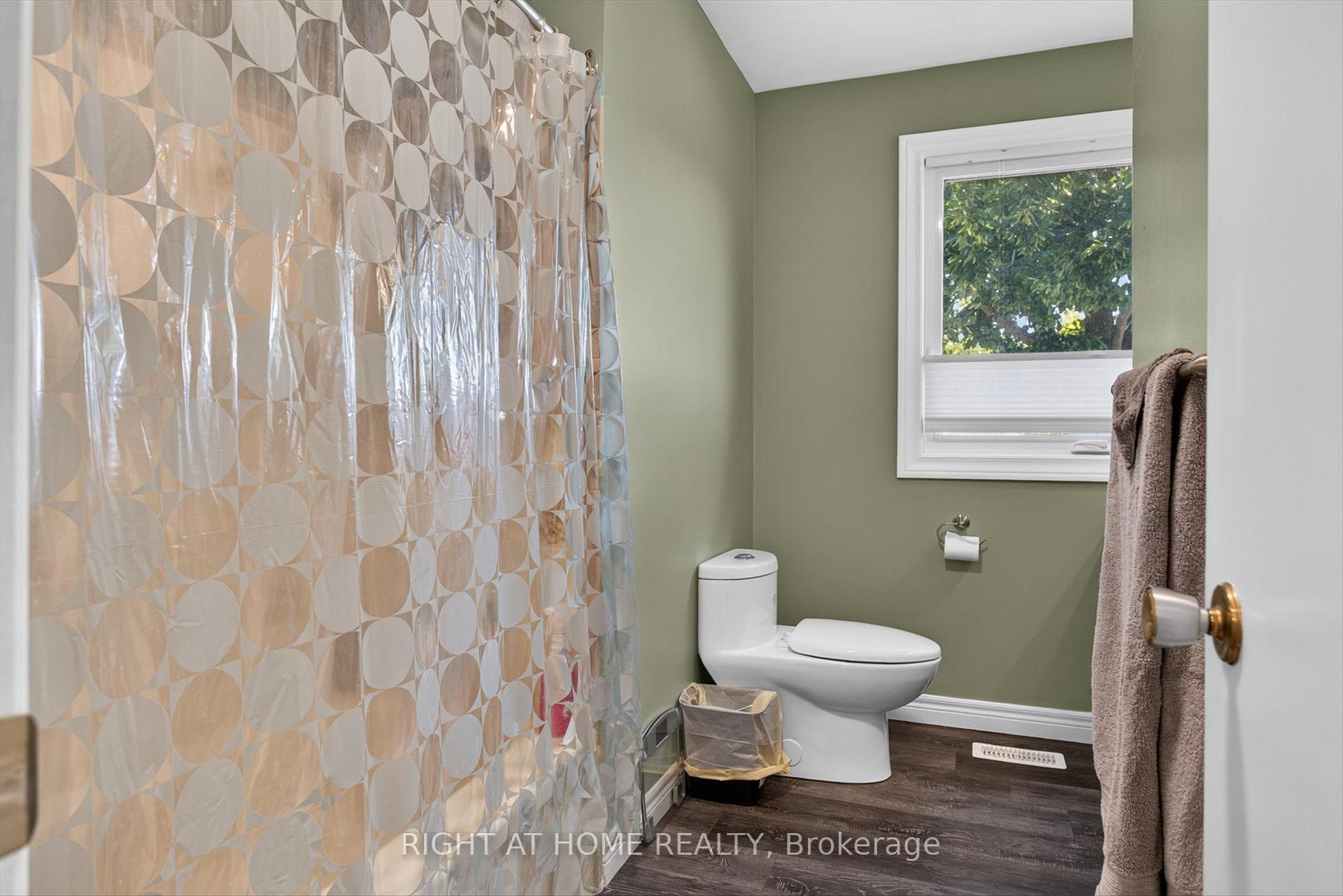 Photo 16 of 1077 Danita Boulevard, Peterborough, Monaghan Ward 2 — HOMEH