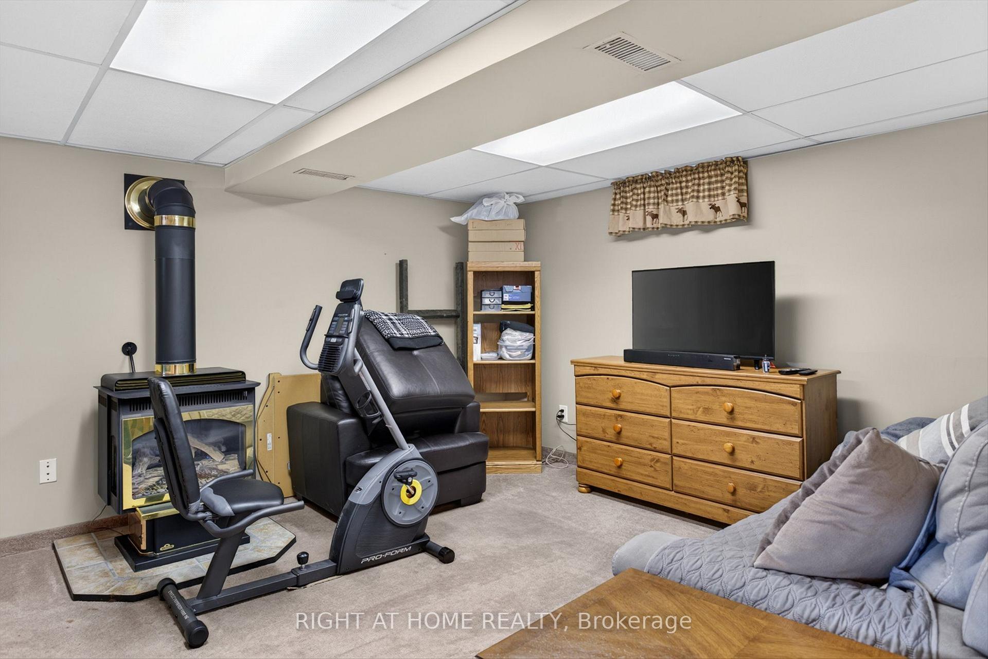 Photo 22 of 1077 Danita Boulevard, Peterborough, Monaghan Ward 2 — HOMEH