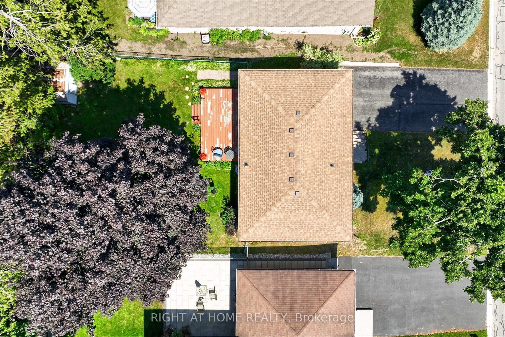 Photo 31 of 1077 Danita Boulevard, Peterborough, Monaghan Ward 2 — HOMEH