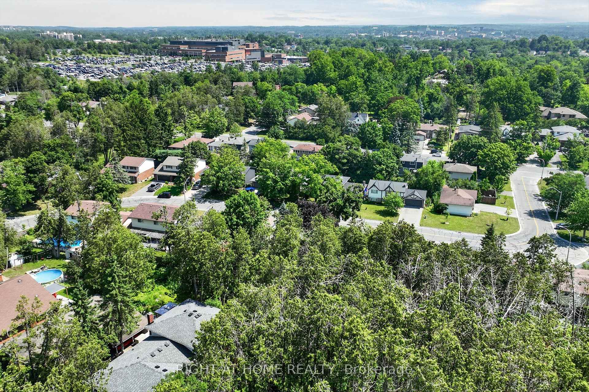Photo 35 of 1077 Danita Boulevard, Peterborough, Monaghan Ward 2 — HOMEH