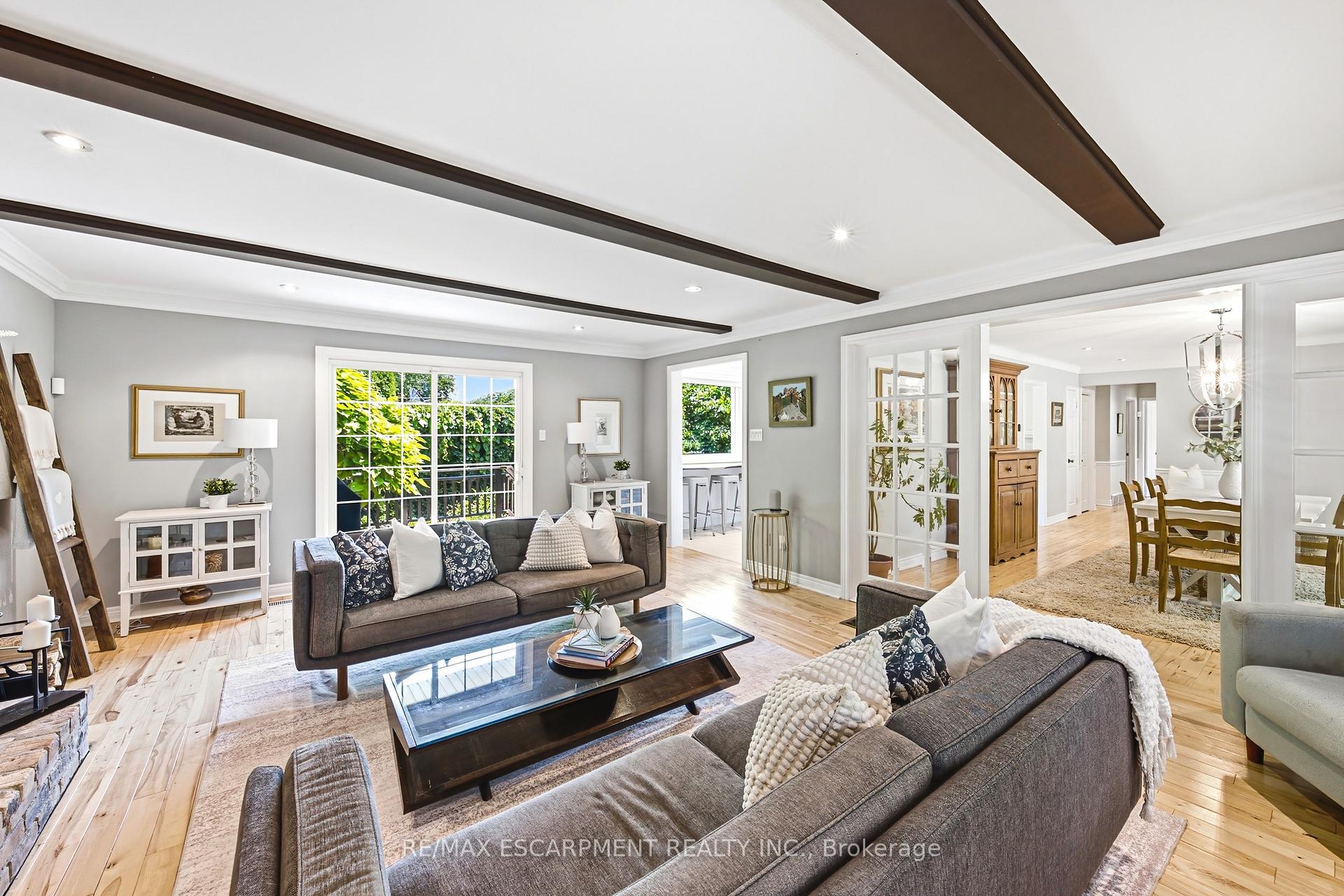 Photo 7 of 3384 Manfred Drive, Burlington, Roseland — HOMEH
