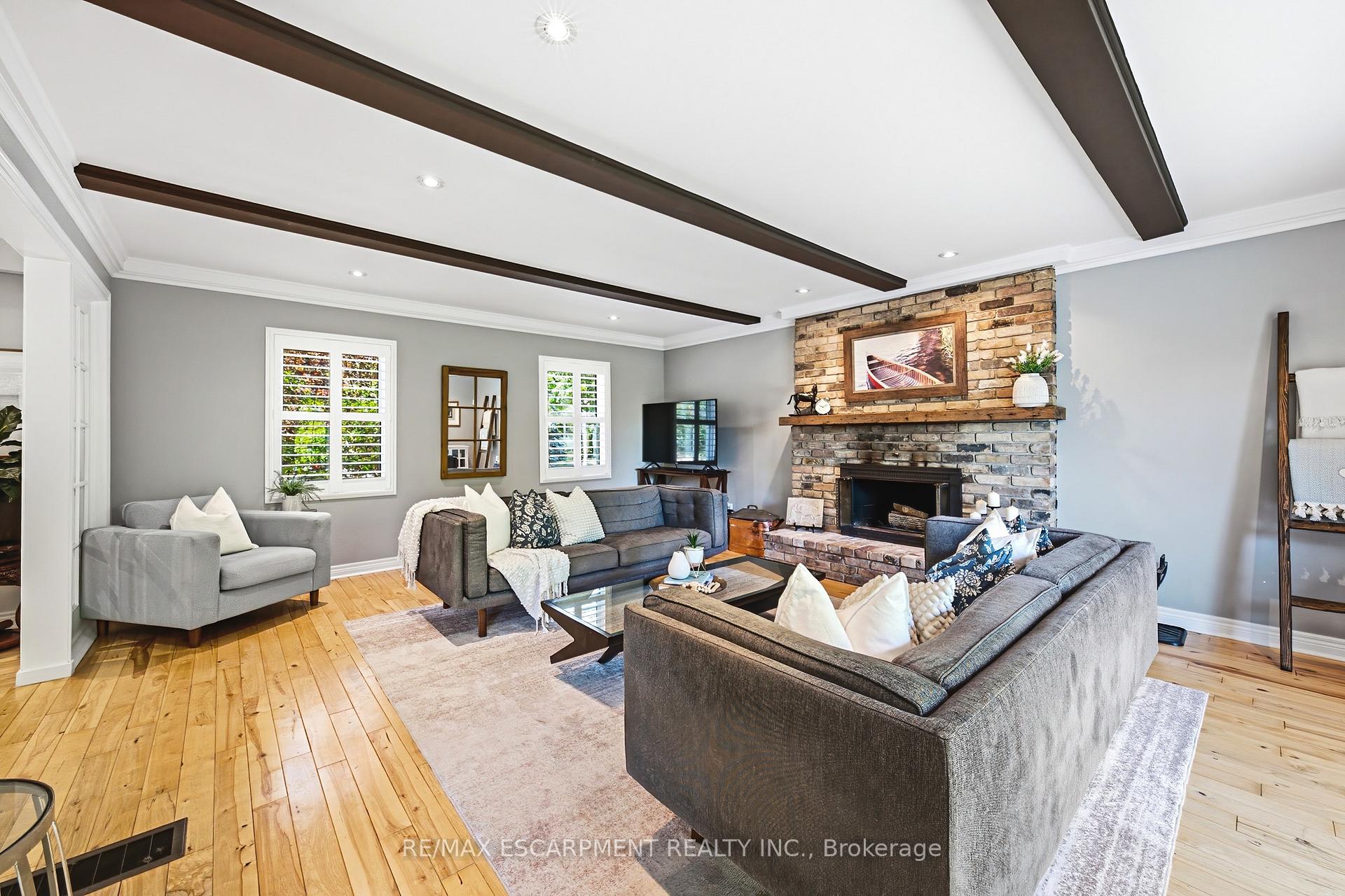Photo 8 of 3384 Manfred Drive, Burlington, Roseland — HOMEH