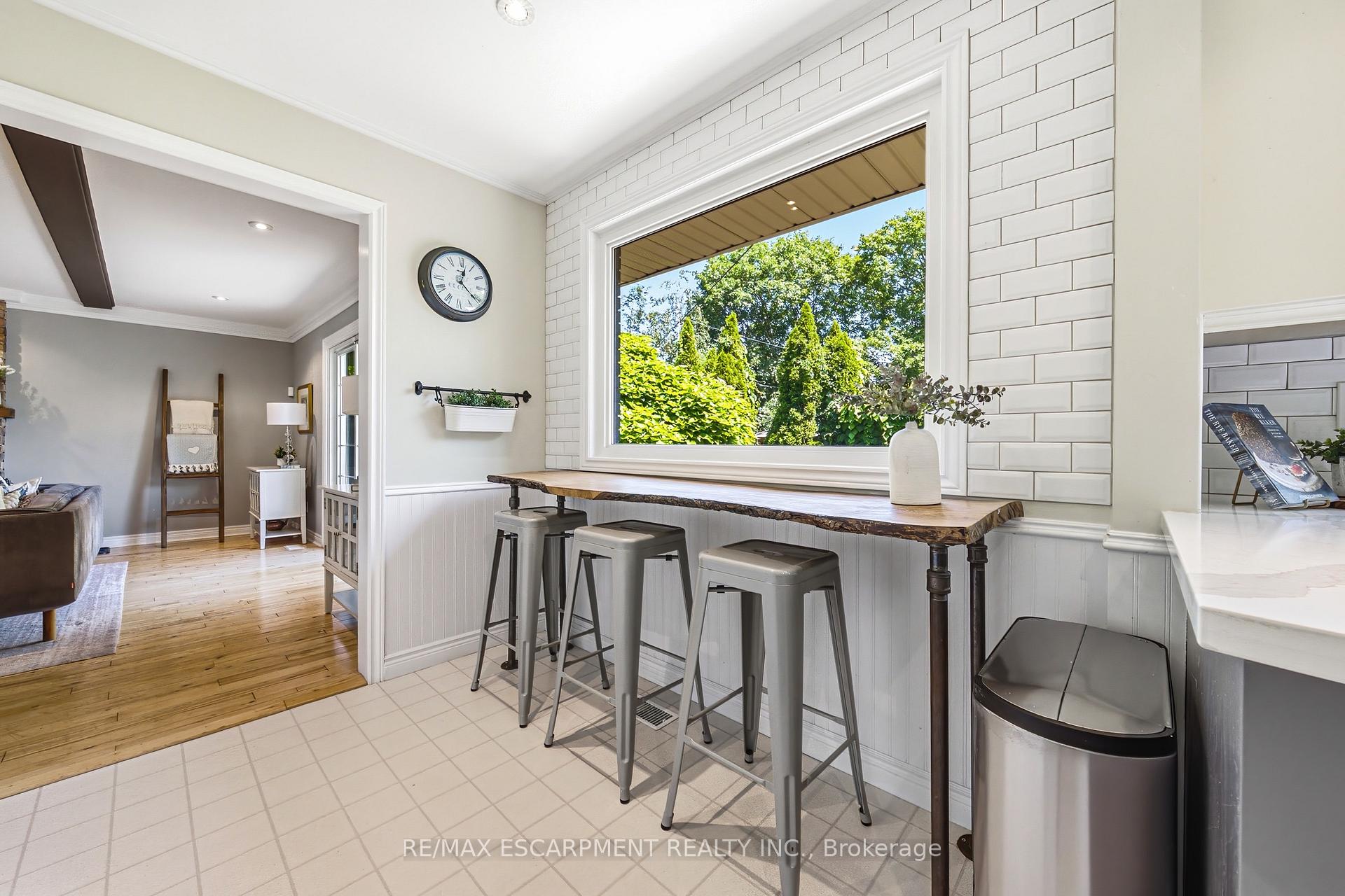 Photo 15 of 3384 Manfred Drive, Burlington, Roseland — HOMEH