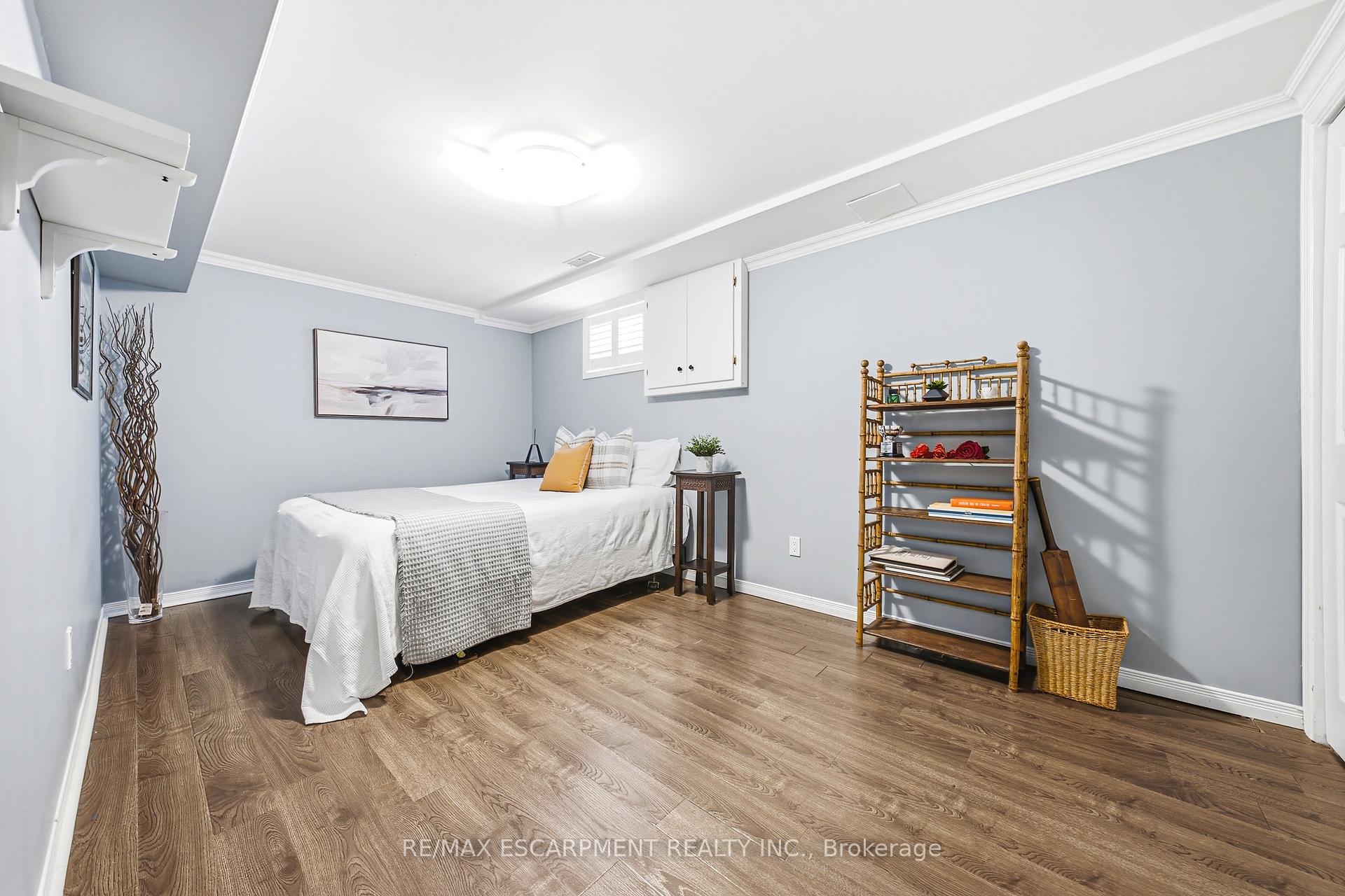 Photo 29 of 3384 Manfred Drive, Burlington, Roseland — HOMEH