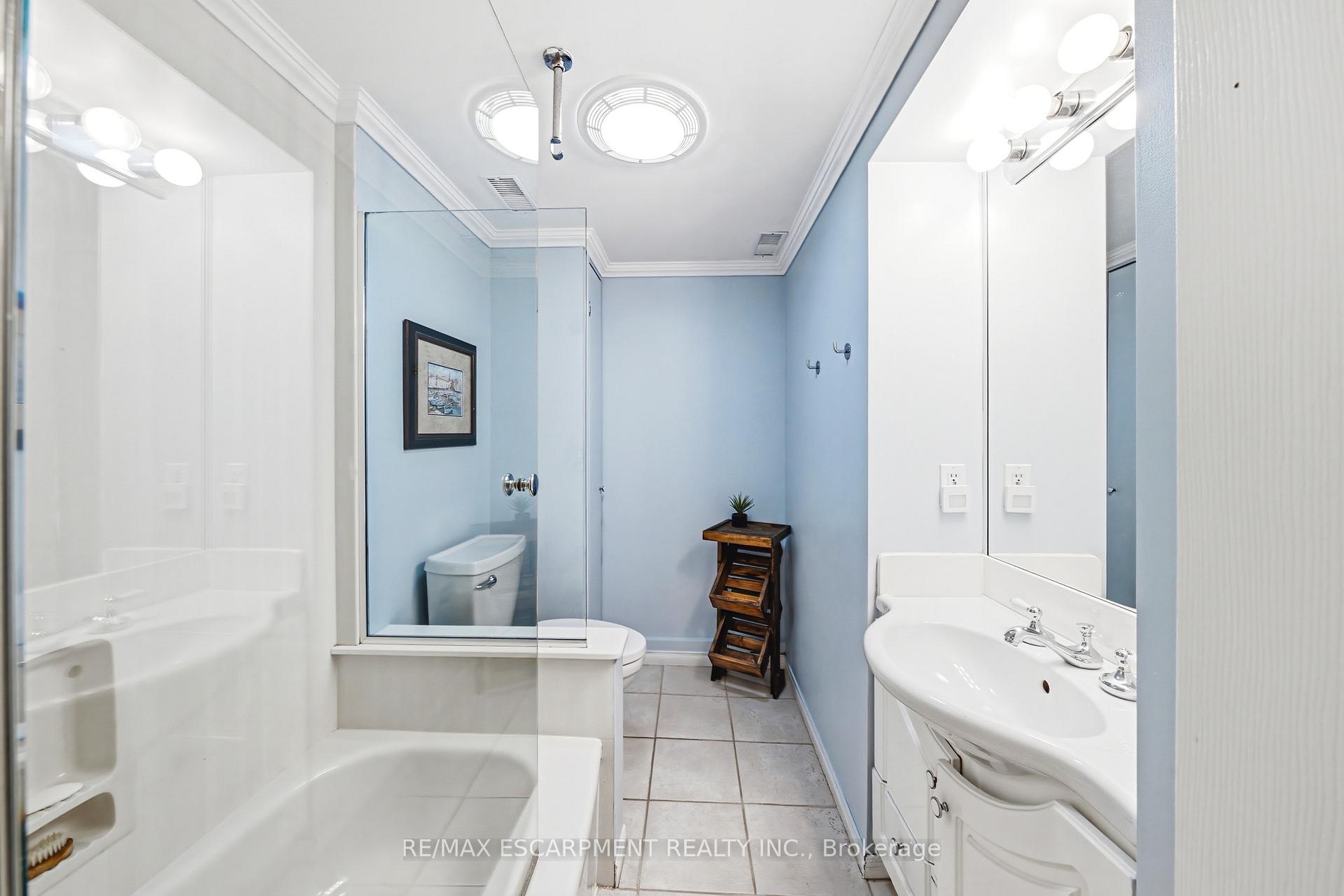 Photo 31 of 3384 Manfred Drive, Burlington, Roseland — HOMEH