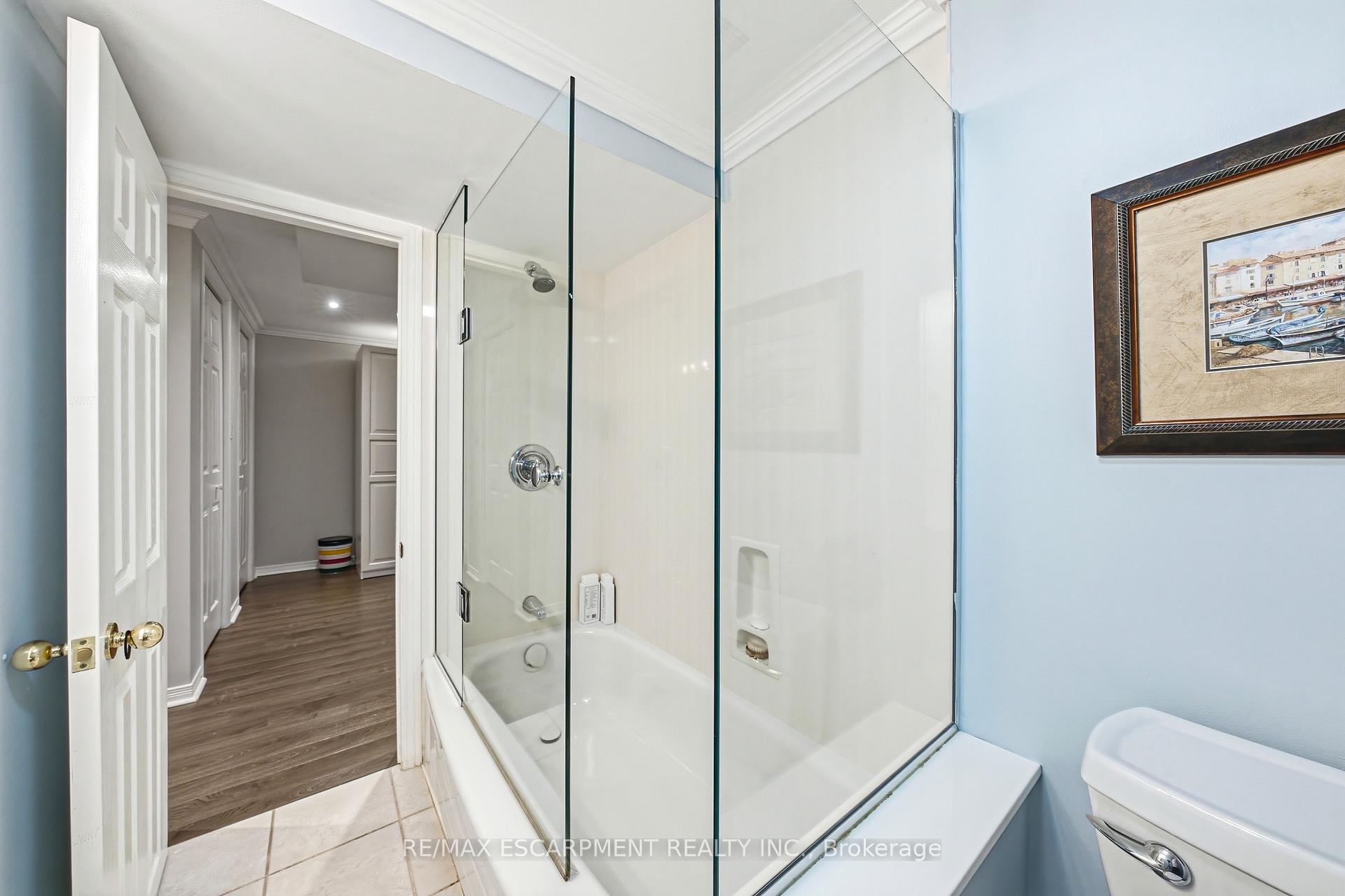 Photo 33 of 3384 Manfred Drive, Burlington, Roseland — HOMEH