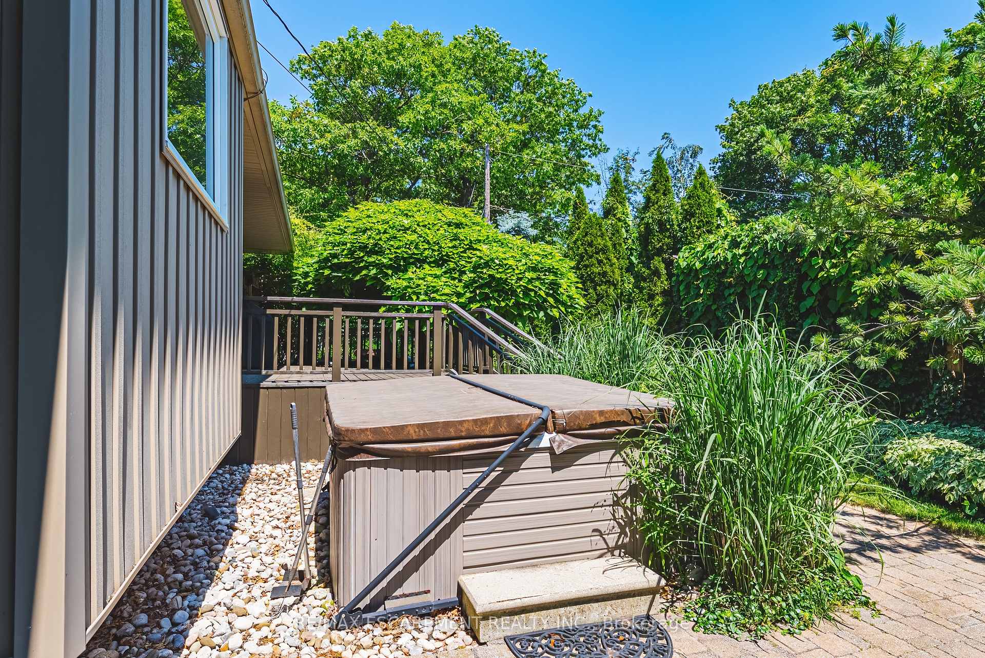 Photo 41 of 3384 Manfred Drive, Burlington, Roseland — HOMEH