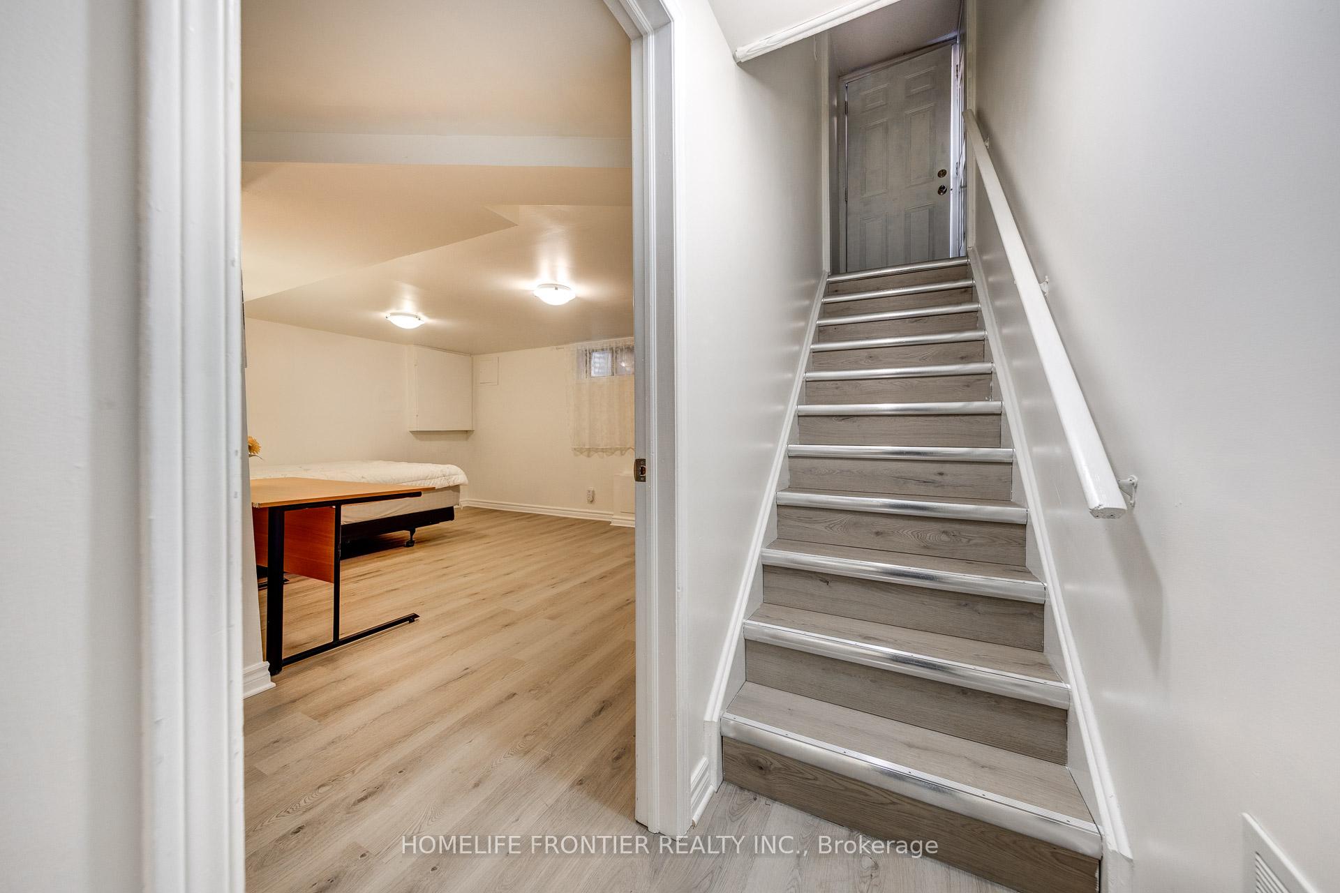 Photo 1 of Unit Bsmt, 258 Conley Street, Vaughan, Lakeview Estates — HOMEH