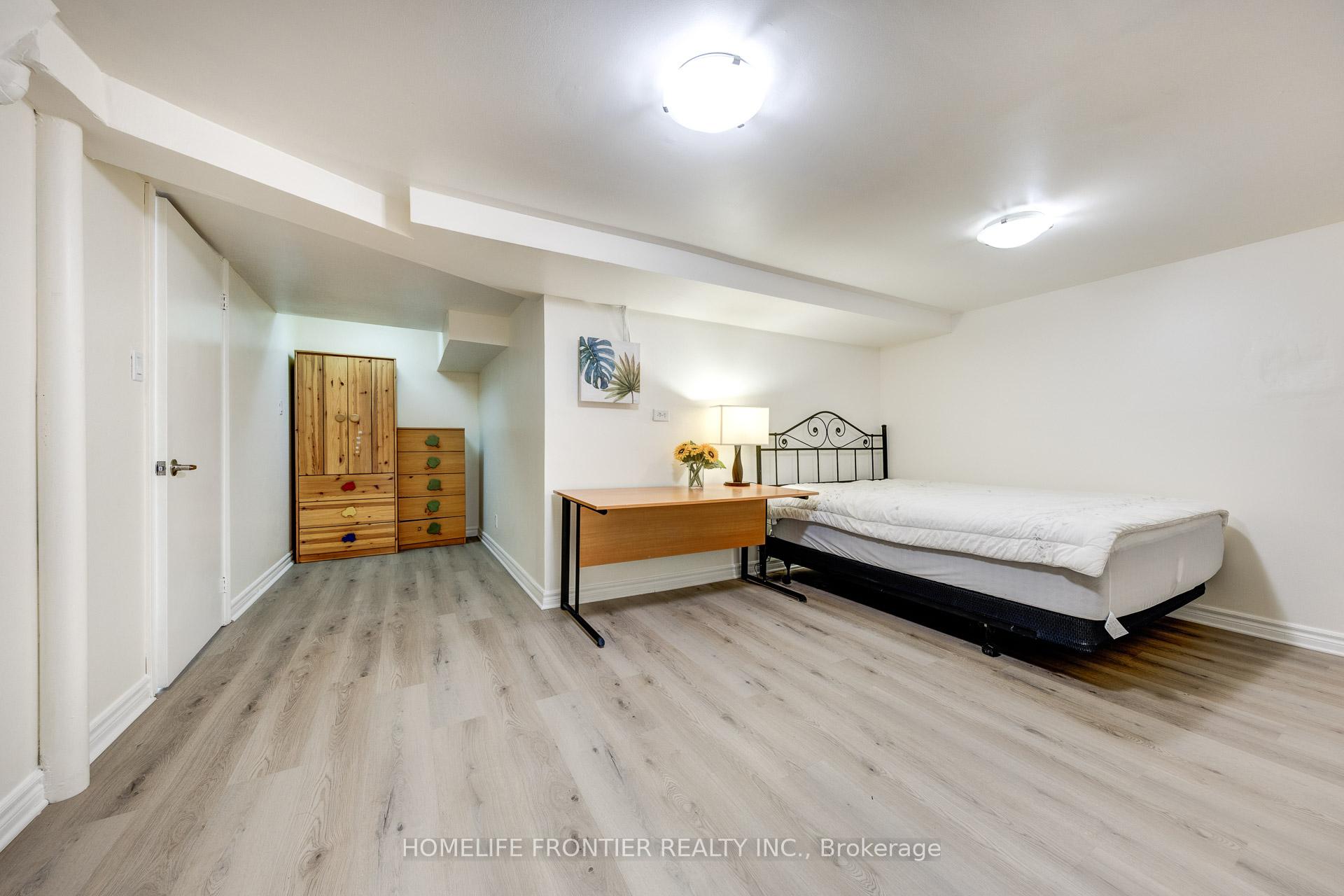 Photo 3 of Unit Bsmt, 258 Conley Street, Vaughan, Lakeview Estates — HOMEH