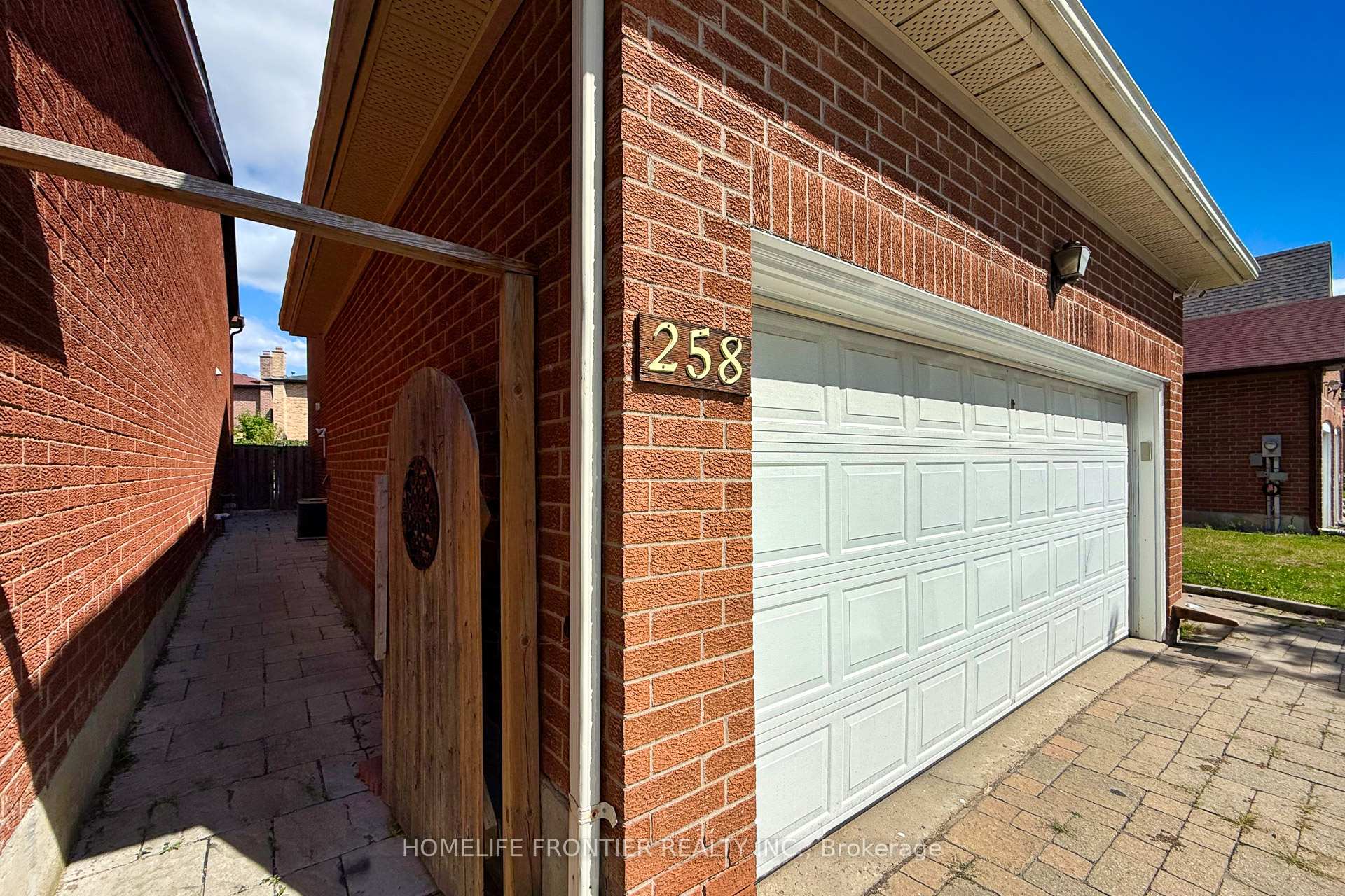 Photo 18 of Unit Bsmt, 258 Conley Street, Vaughan, Lakeview Estates — HOMEH