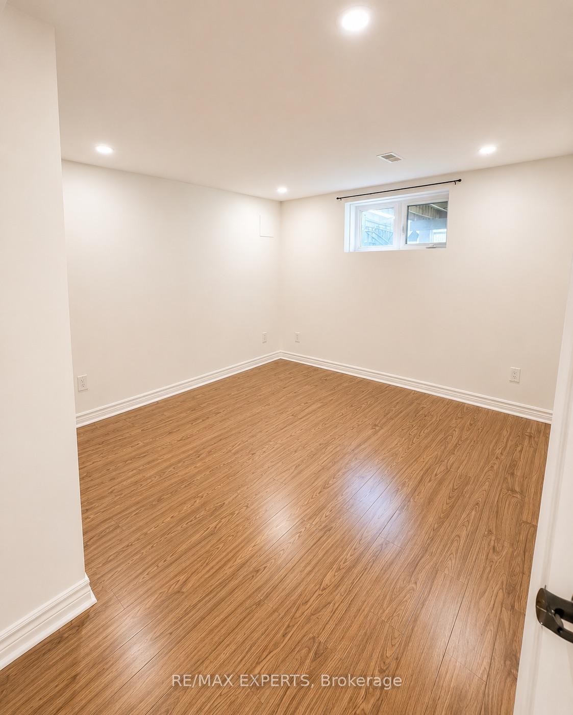 Photo 5 of Unit Bsmt, 4 Mosely Crescent, Ajax, Northeast Ajax — HOMEH