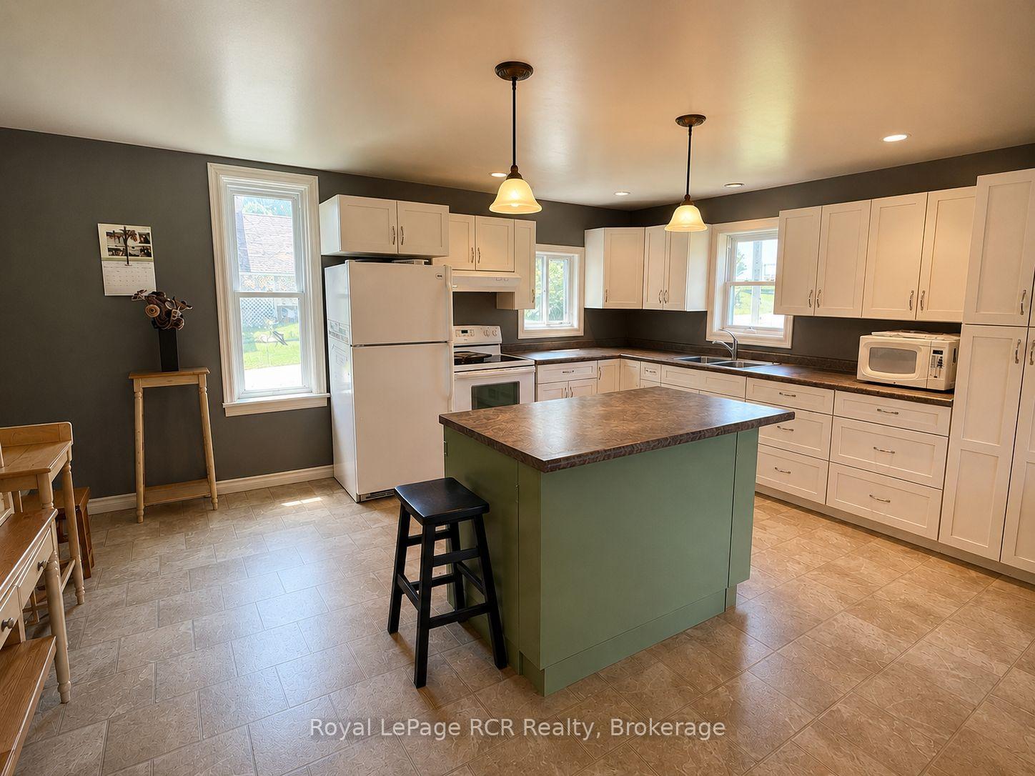 Photo 1 of 35 Ellen Street, South Bruce — HOMEH