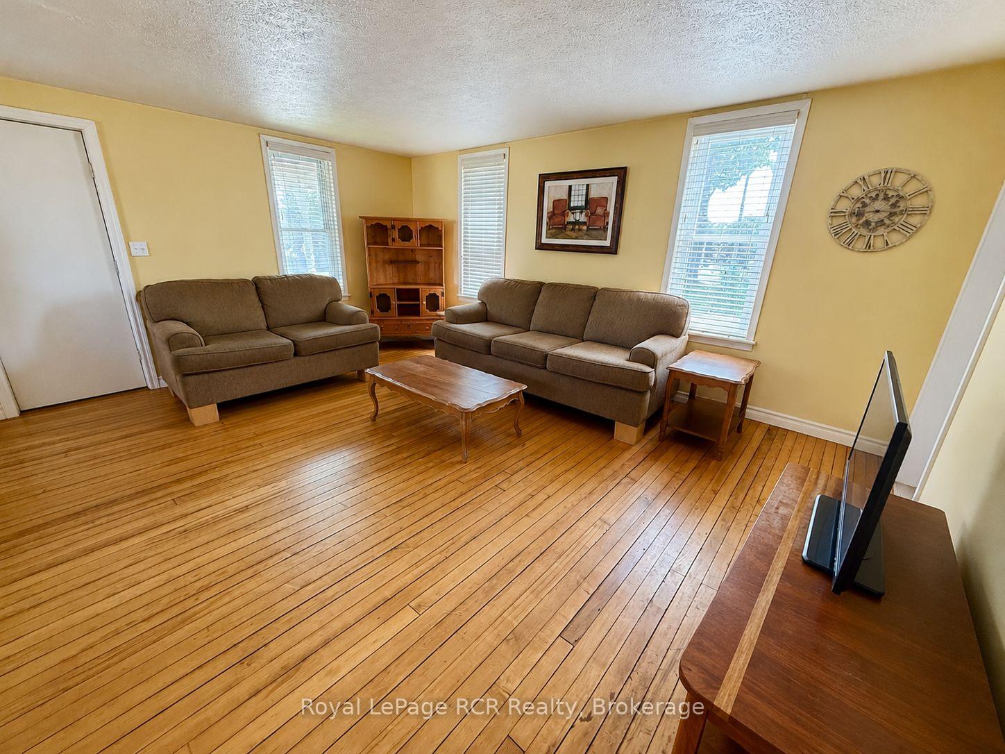 Photo 3 of 35 Ellen Street, South Bruce — HOMEH
