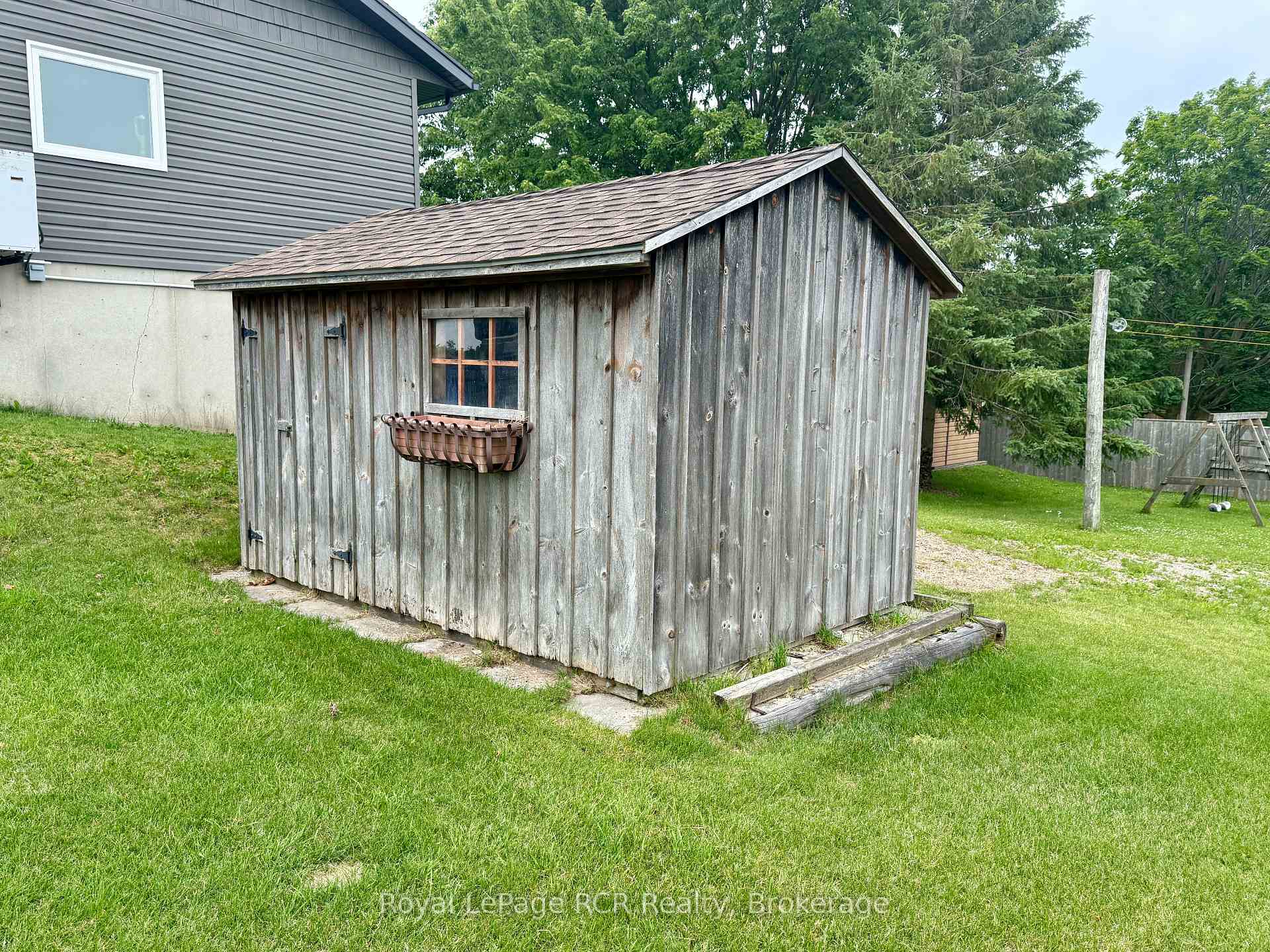 Photo 12 of 35 Ellen Street, South Bruce — HOMEH