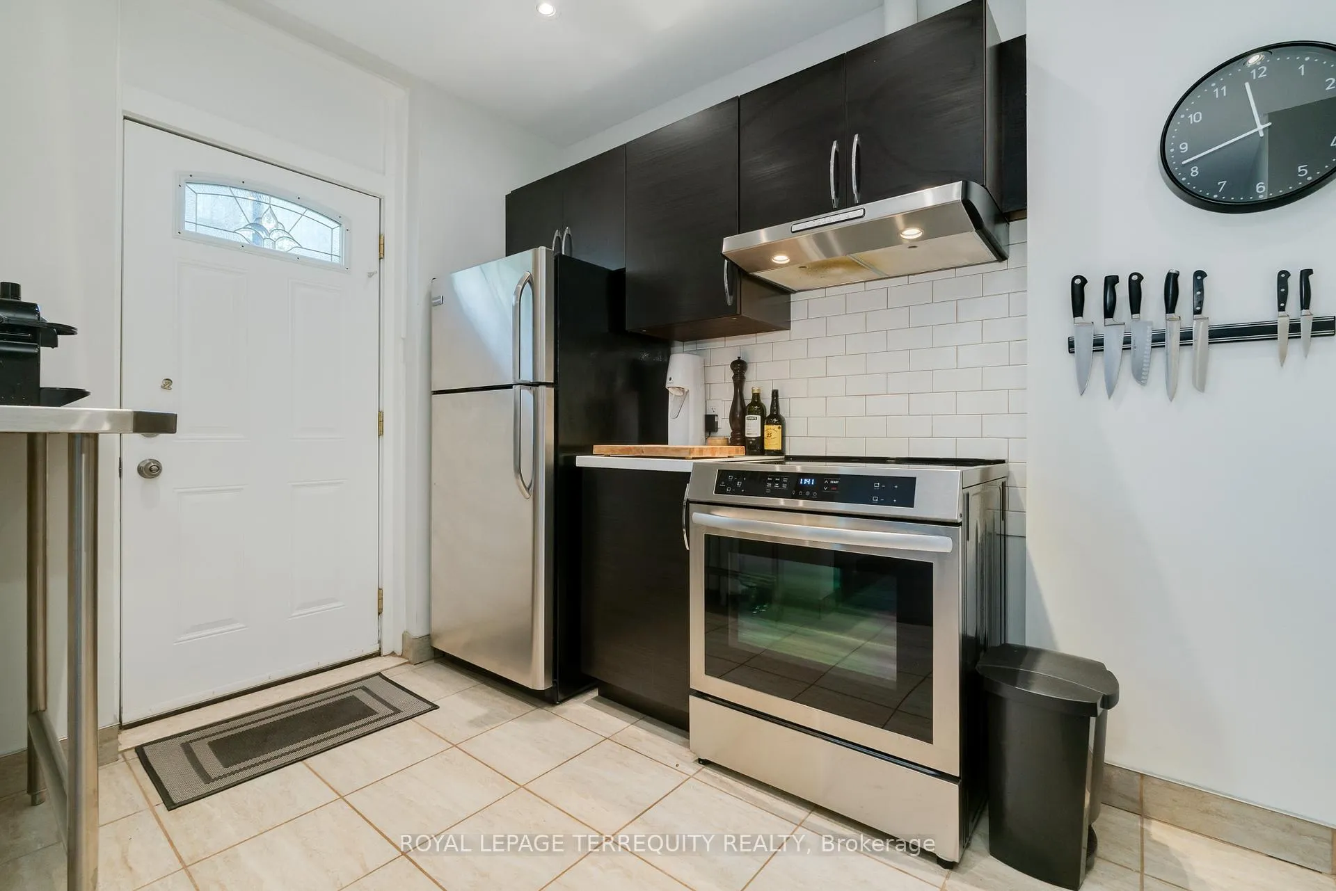 Photo 7 of Unit 201, 894 Queen Street E, Toronto, South Riverdale — HOMEH