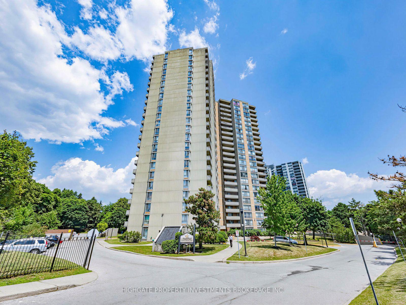 Front of Unit 605, 10 Martha Eaton Way