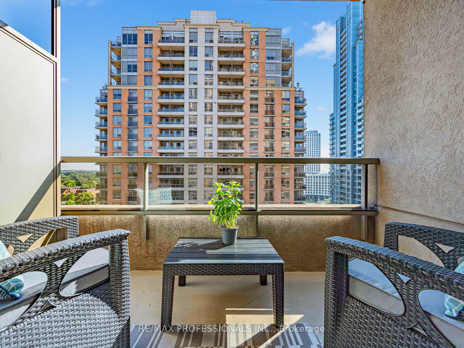 Photo 16 of Unit 1123, 5233 Dundas Street W, Etobicoke, Islington-City Centre West — HOMEH