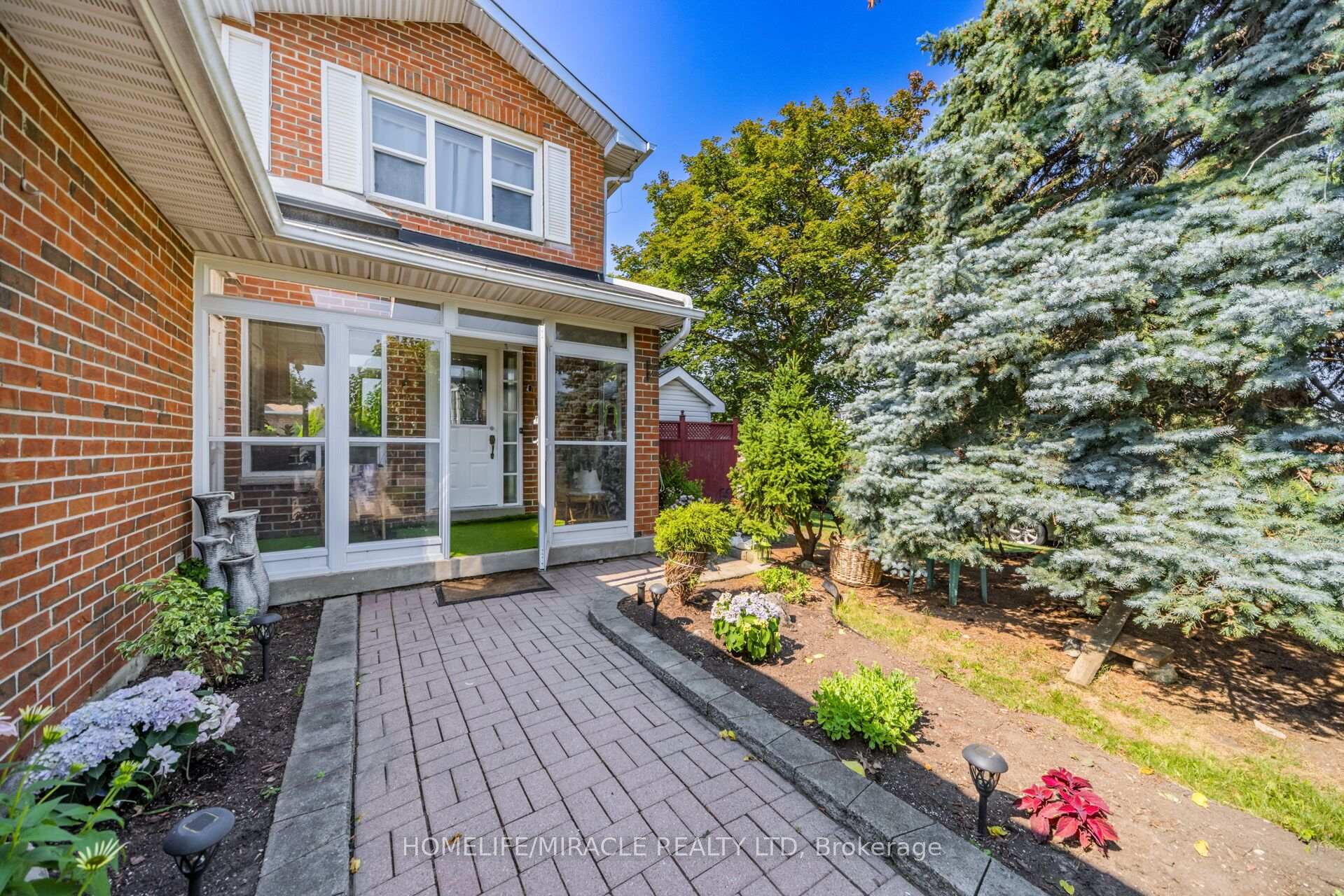 Photo 40 of 64 Aurora Place, Brampton, Heart Lake West — HOMEH