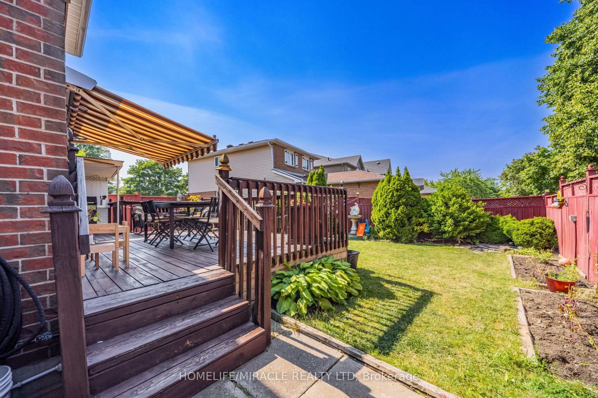 Photo 32 of 64 Aurora Place, Brampton, Heart Lake West — HOMEH