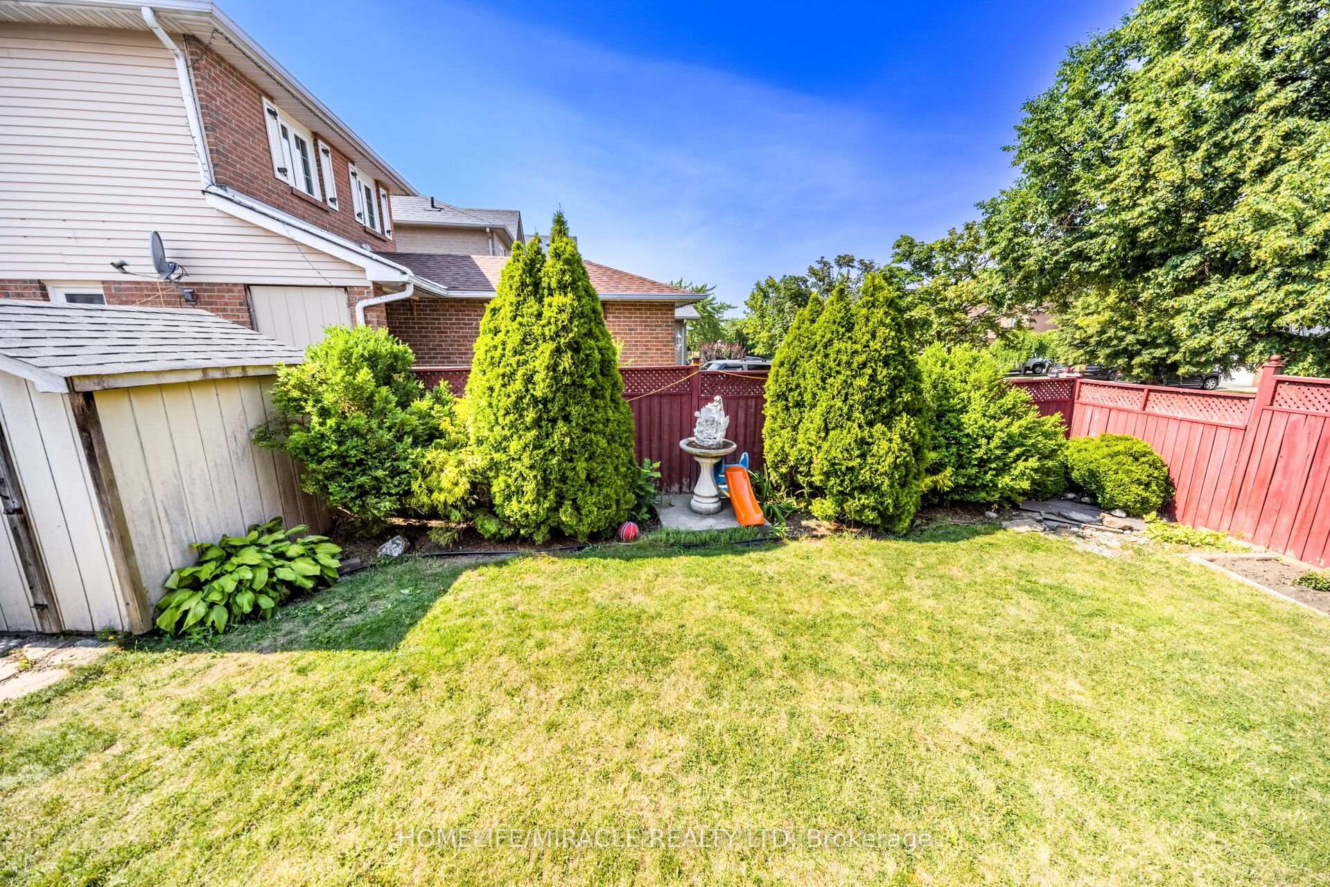 Photo 39 of 64 Aurora Place, Brampton, Heart Lake West — HOMEH