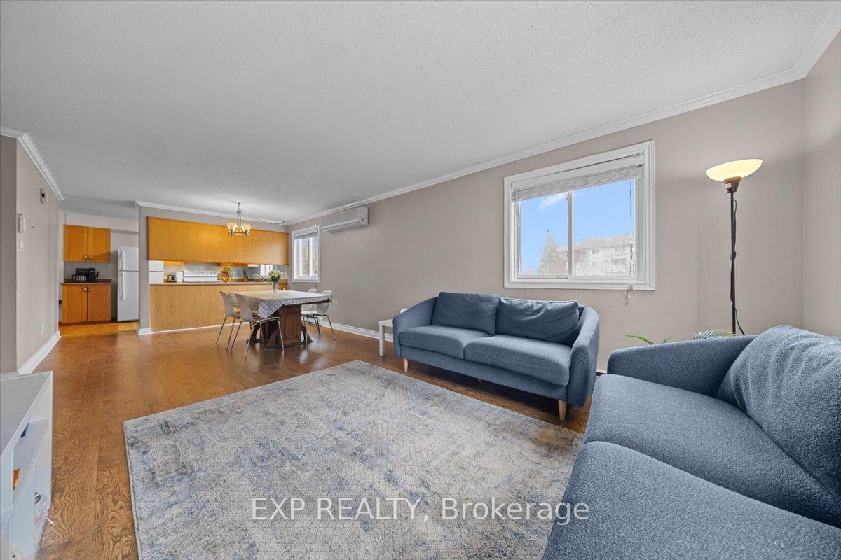 Photo 9 of 140 Castlegreen Private, Ottawa, Hunt Club Park/Greenboro — HOMEH