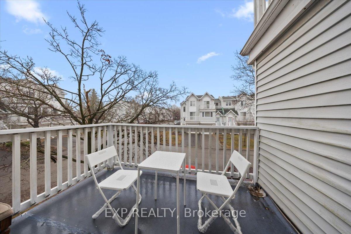 Photo 10 of 140 Castlegreen Private, Ottawa, Hunt Club Park/Greenboro — HOMEH