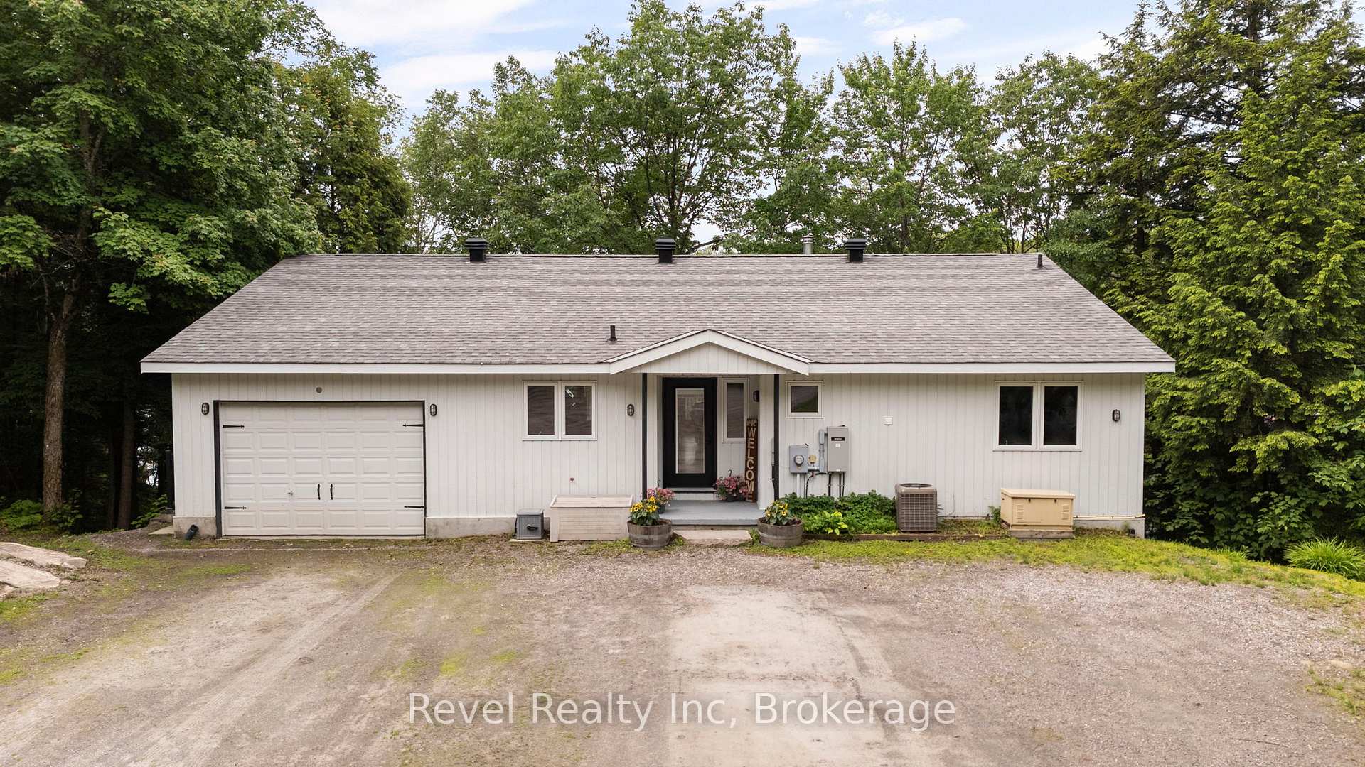 Photo 9 of 30 Sparrow Road, Seguin — HOMEH