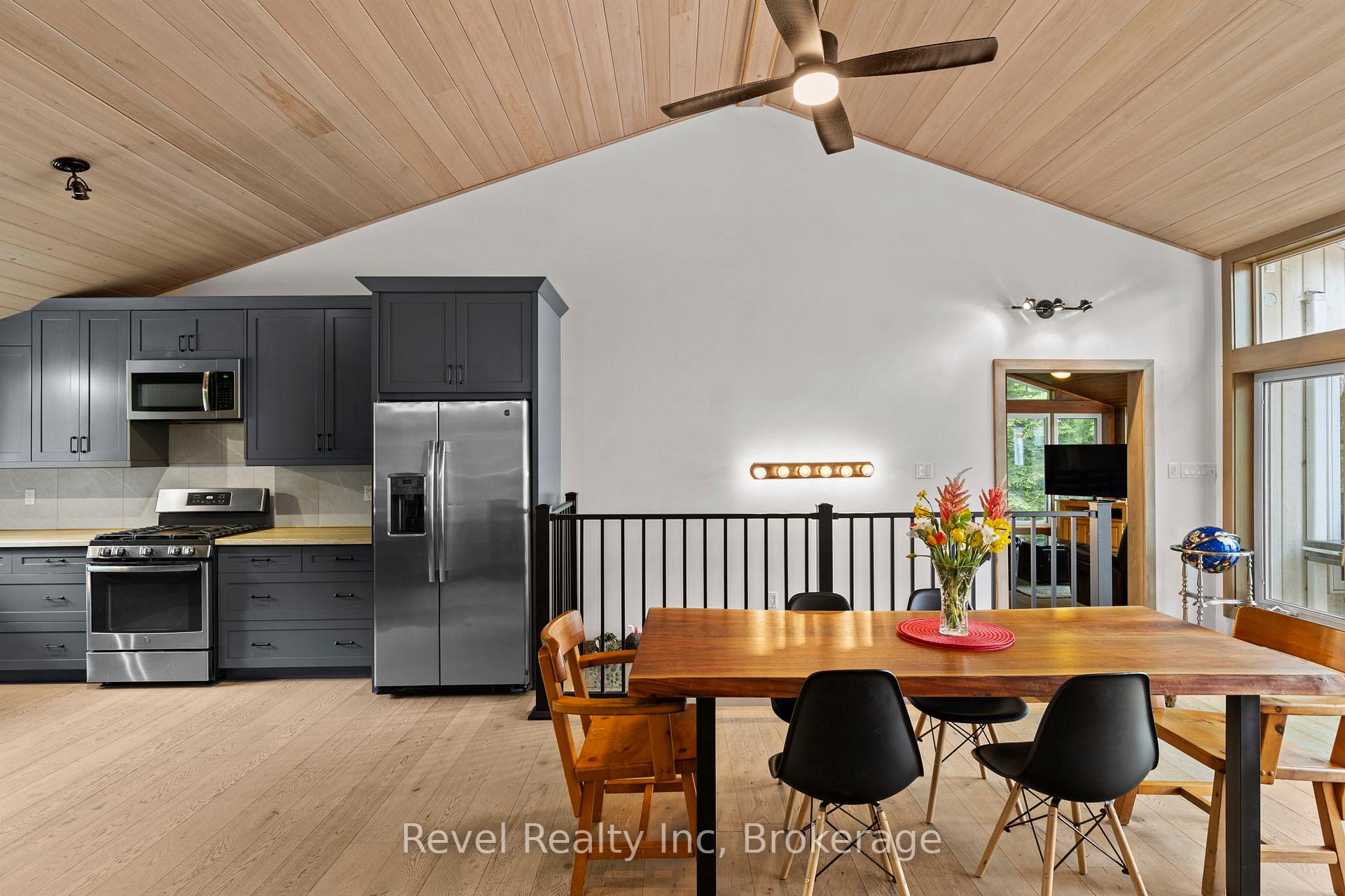Photo 12 of 30 Sparrow Road, Seguin — HOMEH