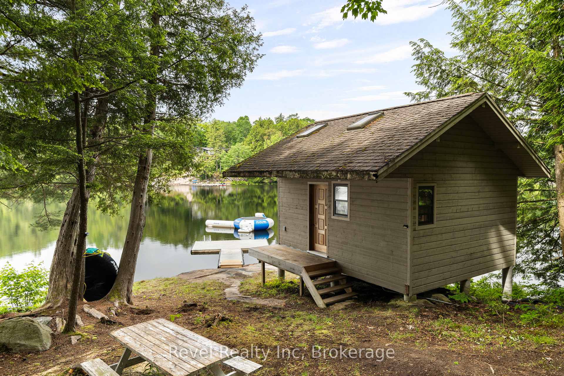 Photo 28 of 30 Sparrow Road, Seguin — HOMEH