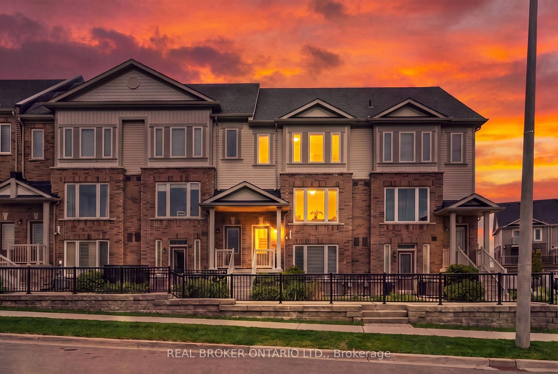 Photo 1 of Unit 31, 210 Law Drive, Guelph, Grange Road — HOMEH