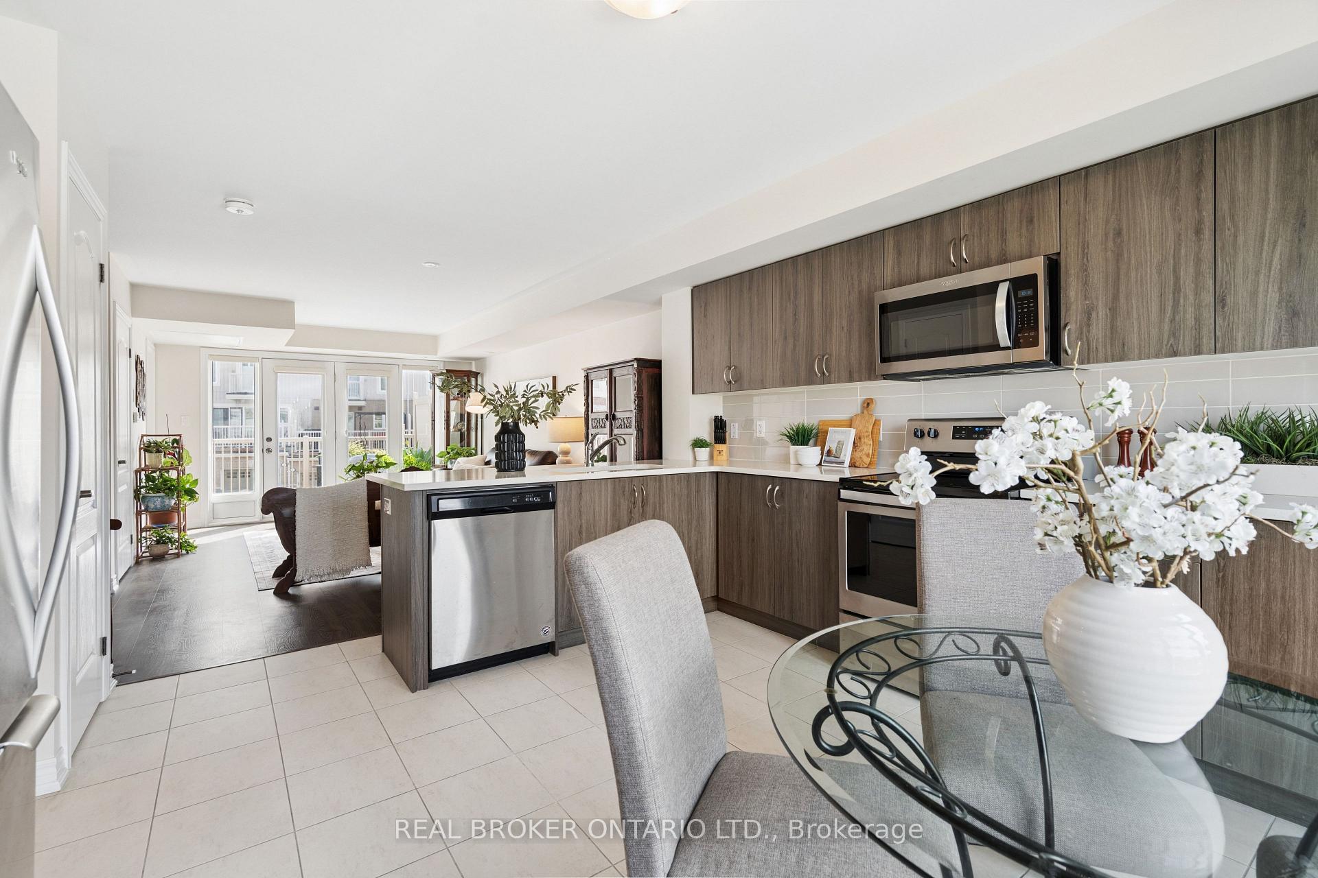 Photo 9 of Unit 31, 210 Law Drive, Guelph, Grange Road — HOMEH