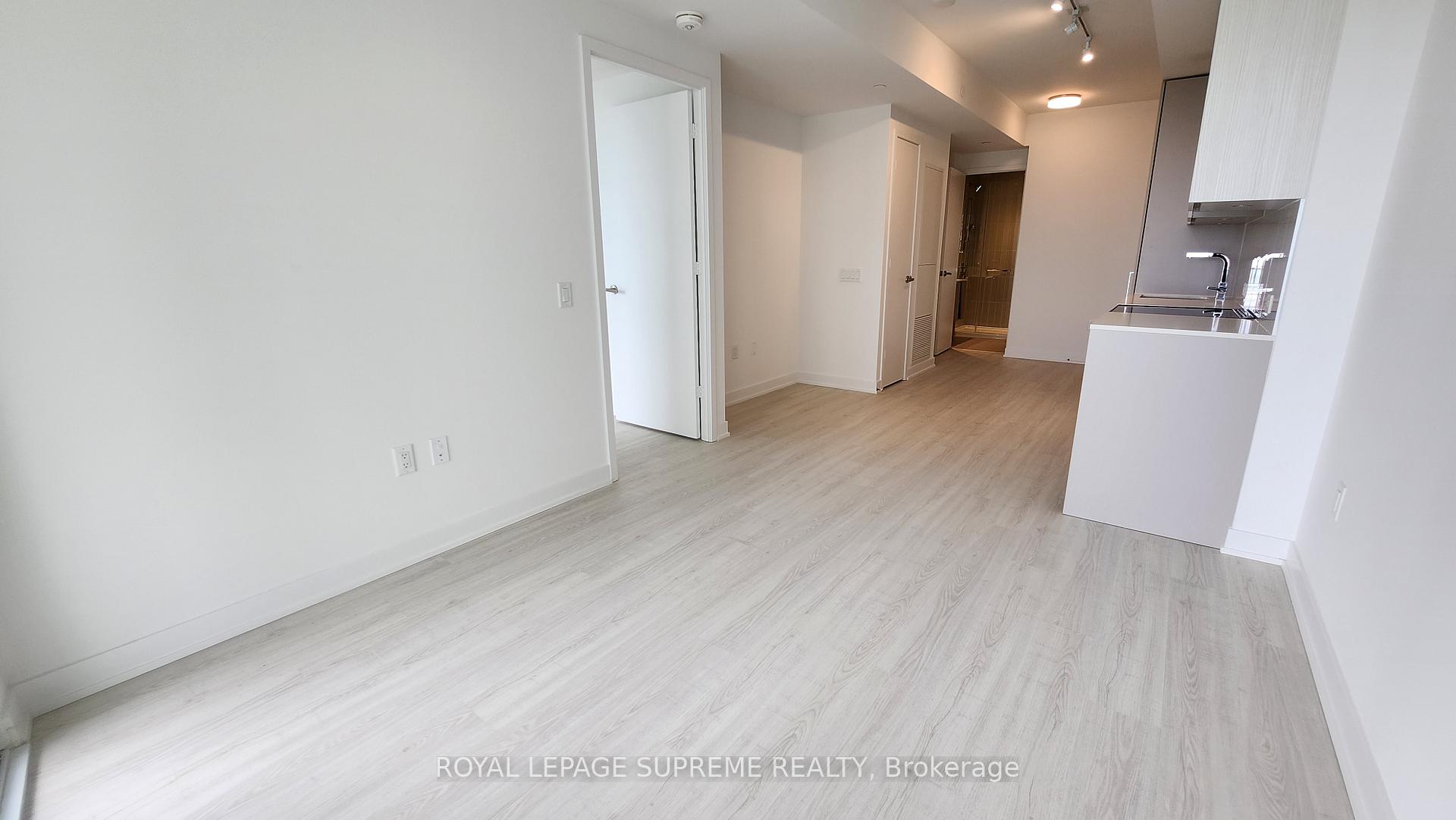 Photo 14 of Unit 905, 3883 Quartz Road, Mississauga, City Centre — HOMEH