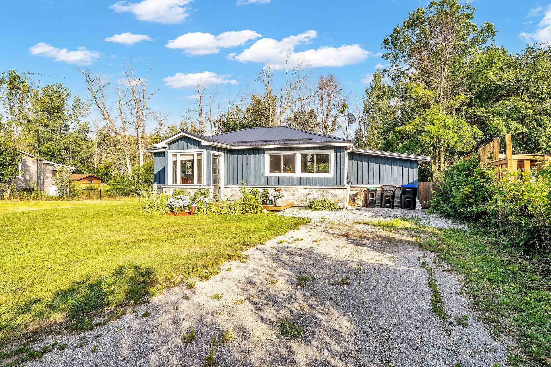 Photo of 4174 Fountain Drive