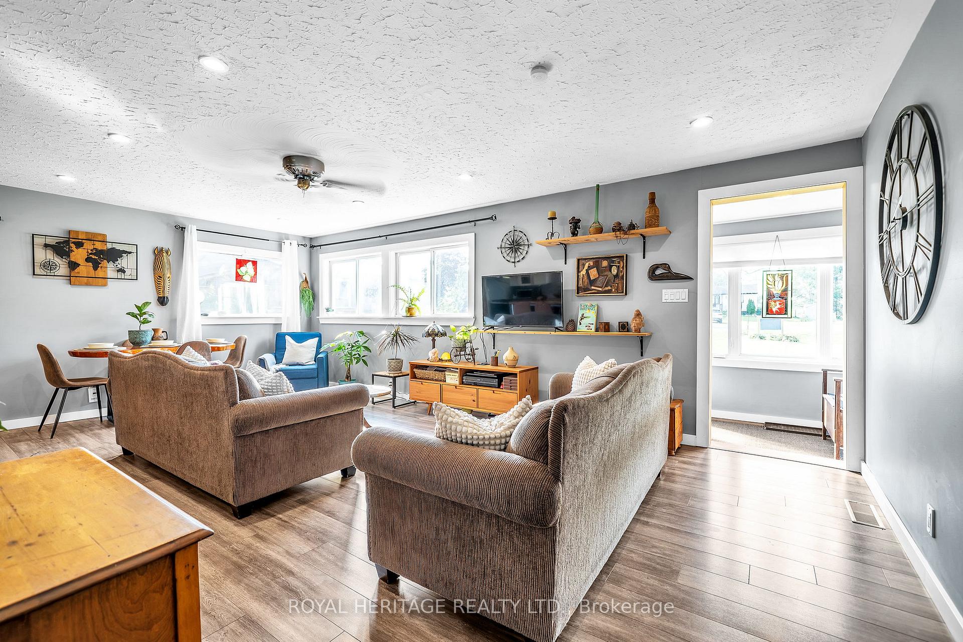Photo 10 of 4174 Fountain Drive, Ramara, Atherley — HOMEH