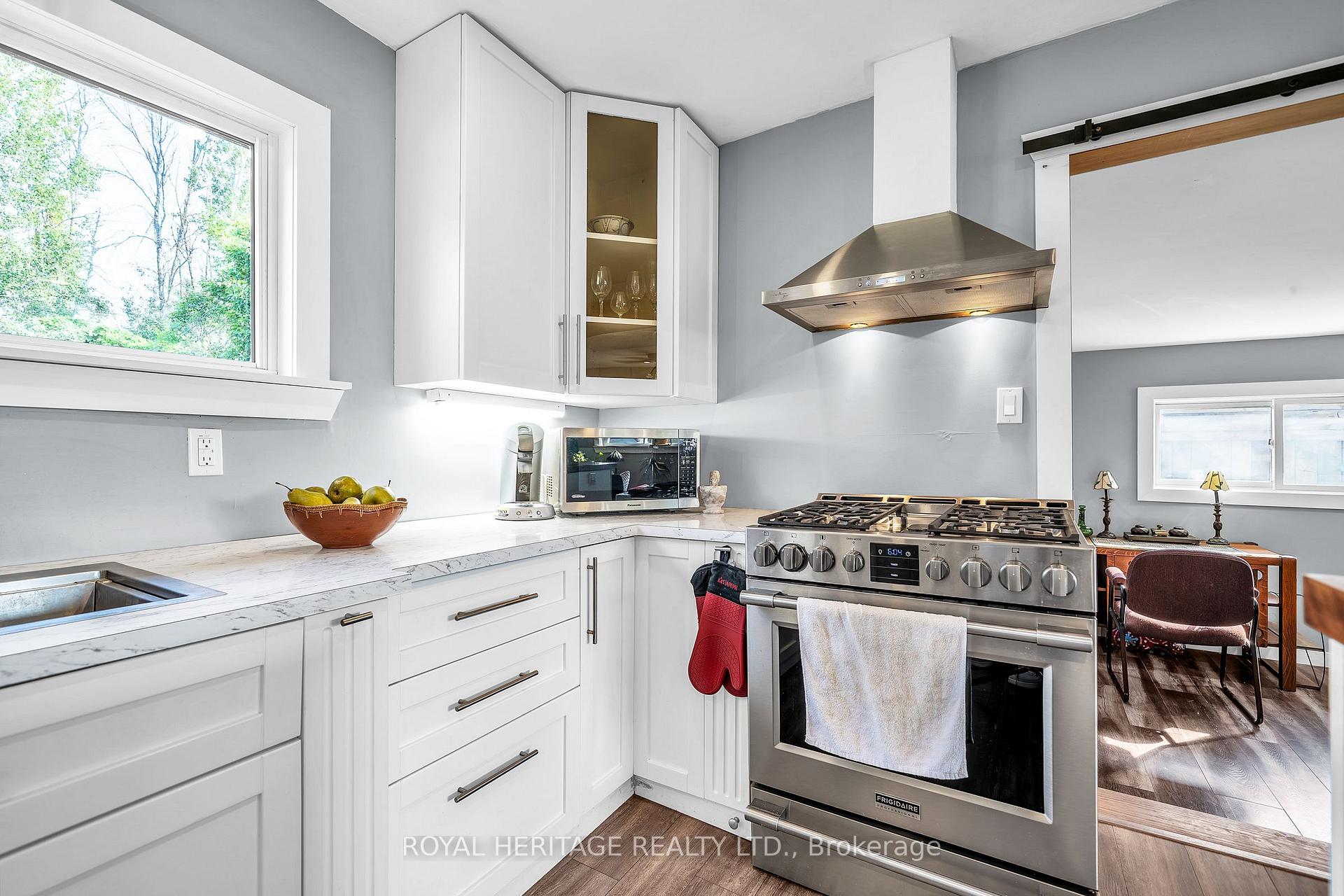 Photo 23 of 4174 Fountain Drive, Ramara, Atherley — HOMEH