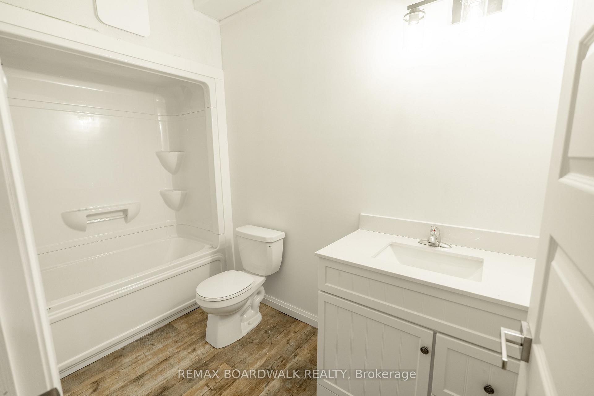 Photo 8 of Unit 103, 26 First Street W, Cornwall, Cornwall — HOMEH